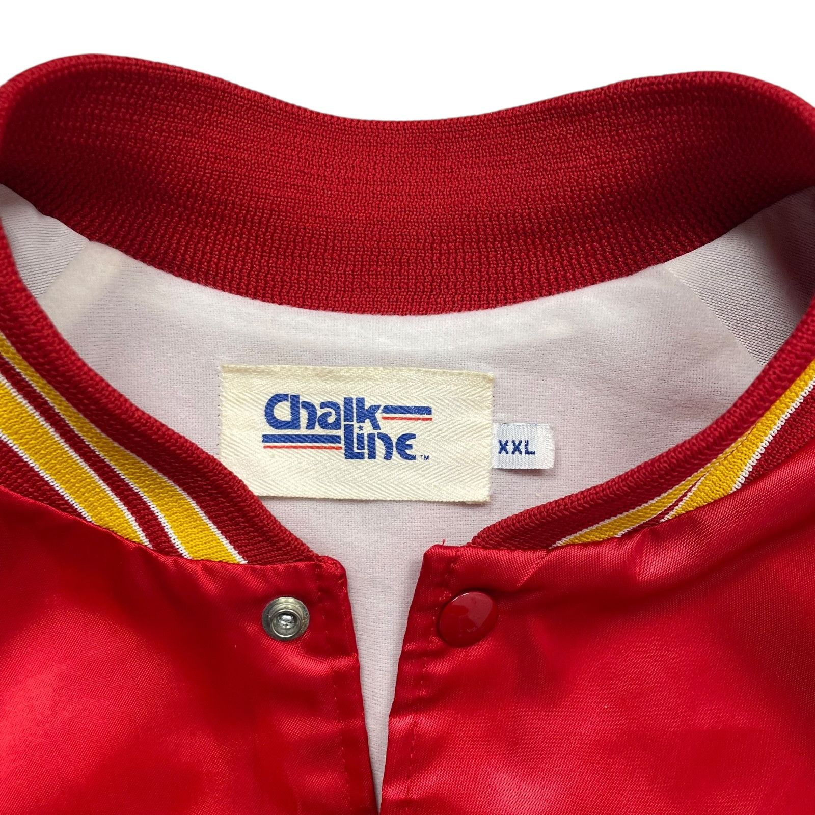 NFL VTG 90s KANSAS CITY CHIEFS CHALK LINE SATIN BOMBER JACKET Size US XXL / EU 58 / 5 - 4 Thumbnail