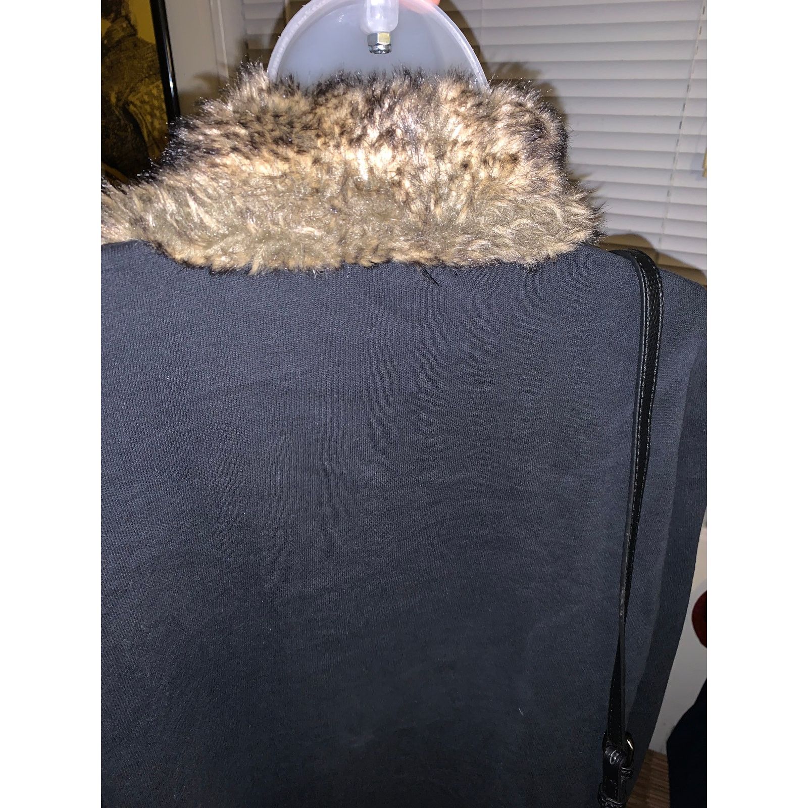Hollister Hollister Faux Fur Collar Black Cardigan Womens XS Y2K Cozy Size XS / US 0-2 / IT 36-38 - 9 Thumbnail