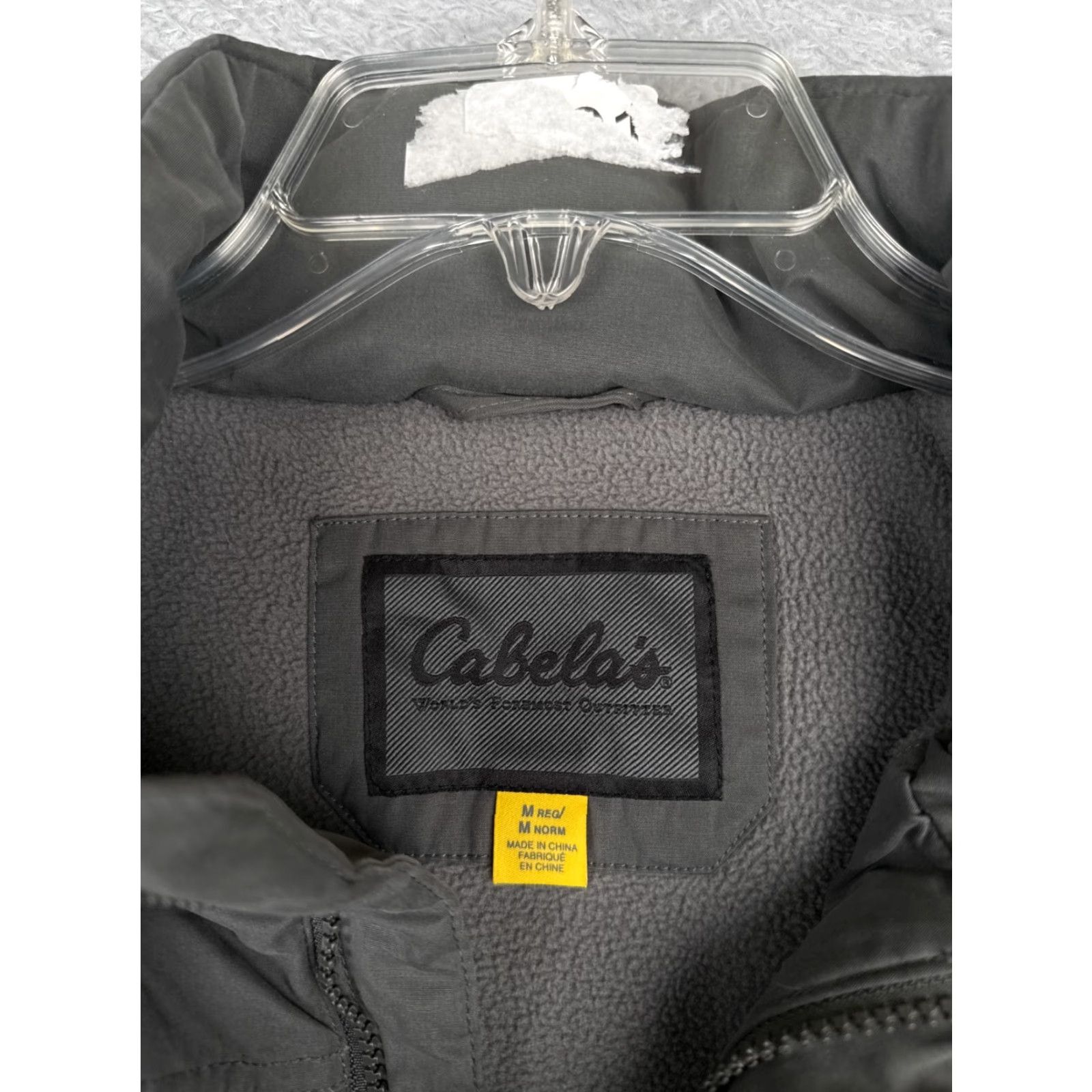Vintage VINTAGE Cabela's Vest Mens Gray Down Insulation Pockets Lined Fleece Warm Outdoor Sport Regular M Size US M / EU 48-50 / 2 - 6 Thumbnail