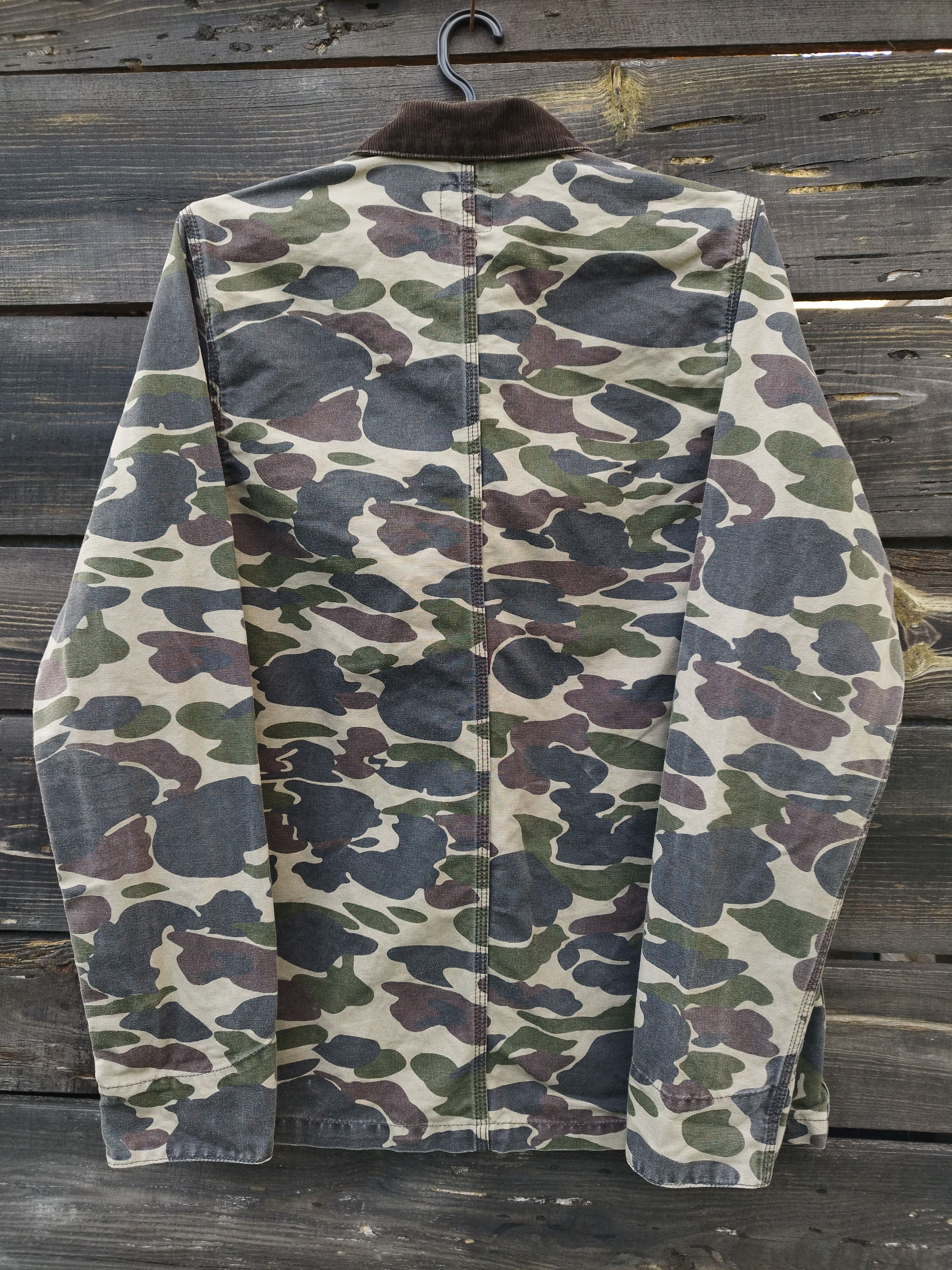 Camo Carhartt Michigan Coat – Classic Workwear Style Size M