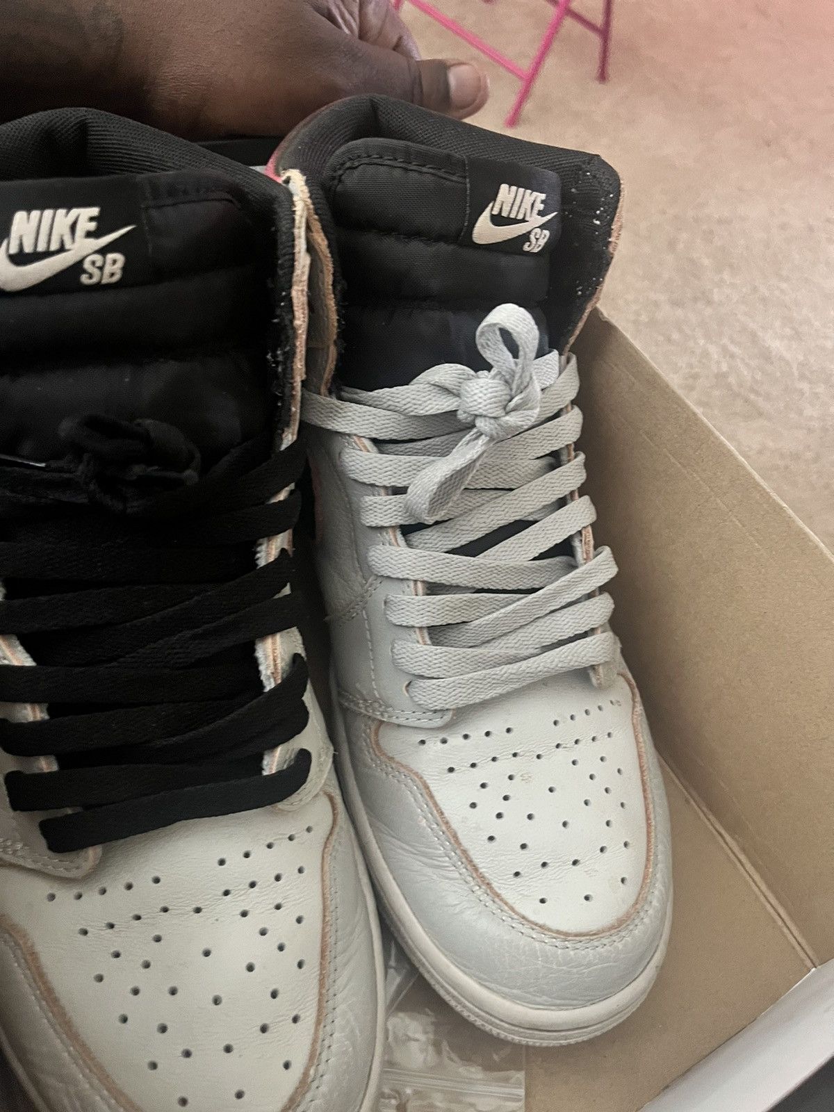Jordan Brand × Nike Jordan 1 Paris Size US 8.5 / EU 41-42 - 4 Thumbnail