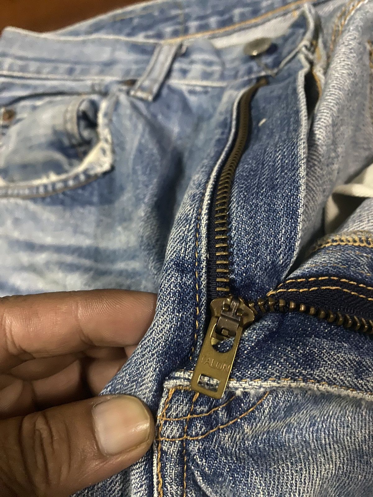 Levi's Vintage Clothing FIRE 🔥 VINTAGE 90s LEVIS BIG E 502 LVC distressed SELVEDGE Size US 33 - 9 Thumbnail