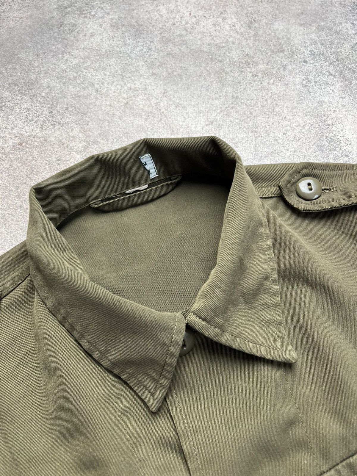 Vintage Vintage military cotton shirt Size US L / EU 52-54 / 3 - 6 Thumbnail