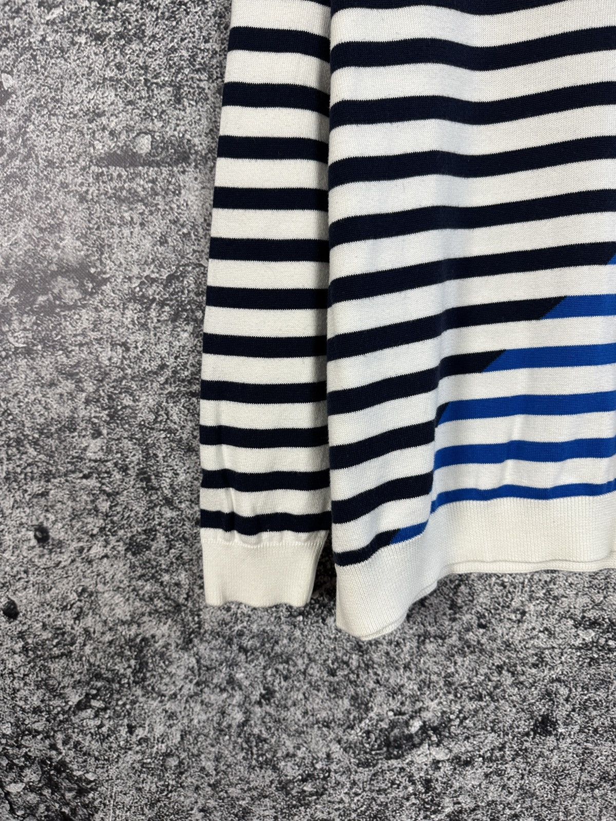 Lacoste Men’s Lacoste Crewneck Striped Sweater Pullover Size 7 (XXL) Size US XXL / EU 58 / 5 - 4 Thumbnail