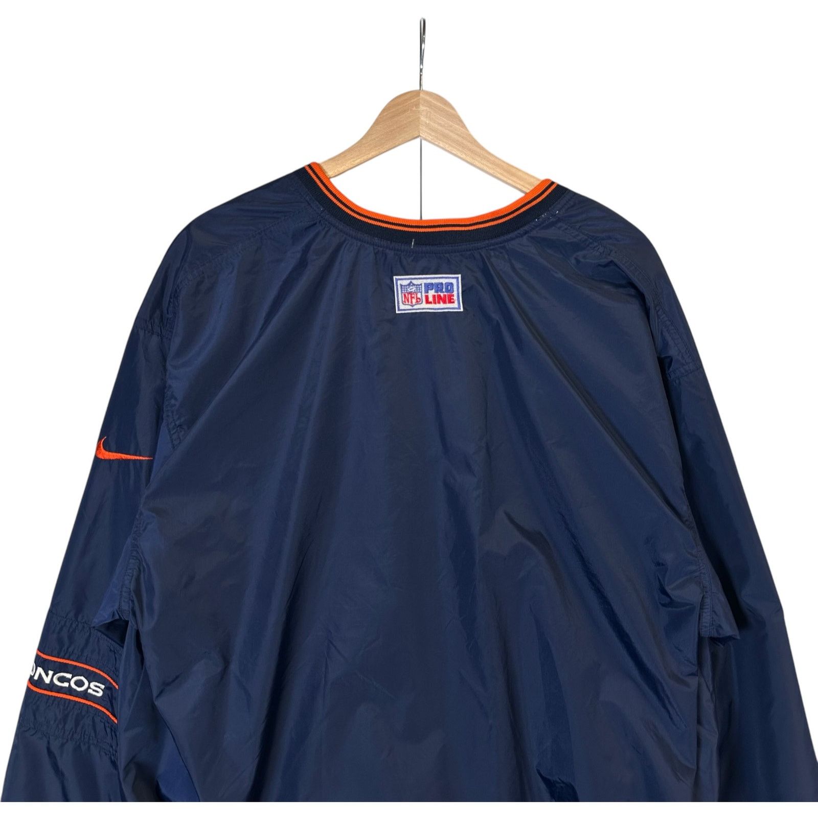 Nike Vintage Nike Denver Broncos Reversible Pullover Windbreaker Size US L / EU 52-54 / 3 - 12 Thumbnail