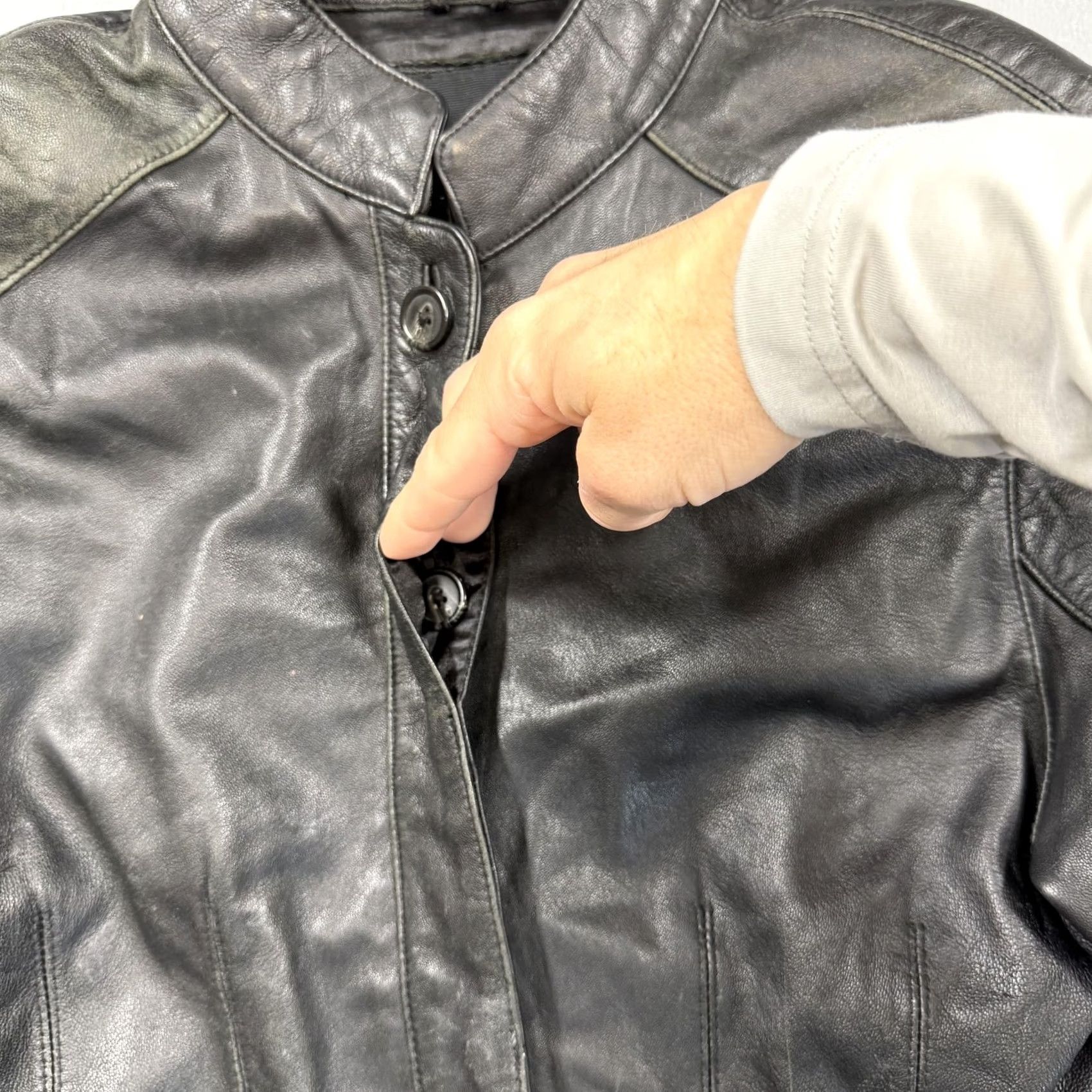 Mossimo Mossimo Jacket Womens Large Black Leather Button Front Collared Lined Short Size 36" / US 14 / IT 50 - 2 Thumbnail
