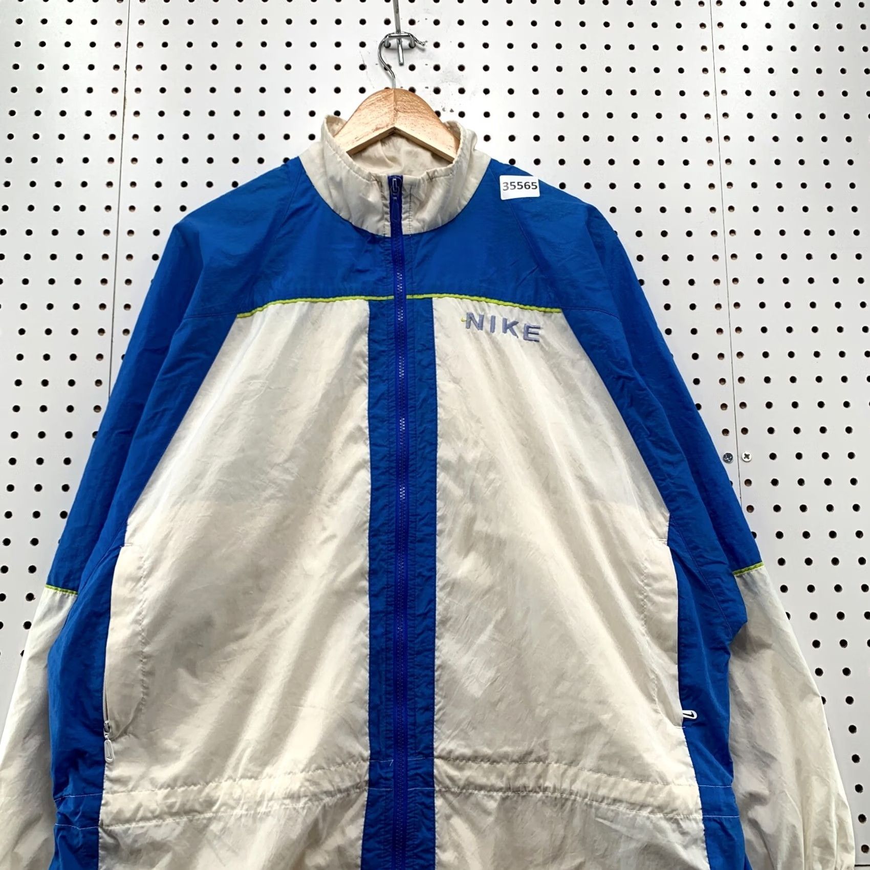 Nike VINTAGE Nike Windbreaker Jacket Womens XL Blue Windbreaker 90s Sports Nike Air Size XL / US 12-14 / IT 48-50 - 3 Thumbnail