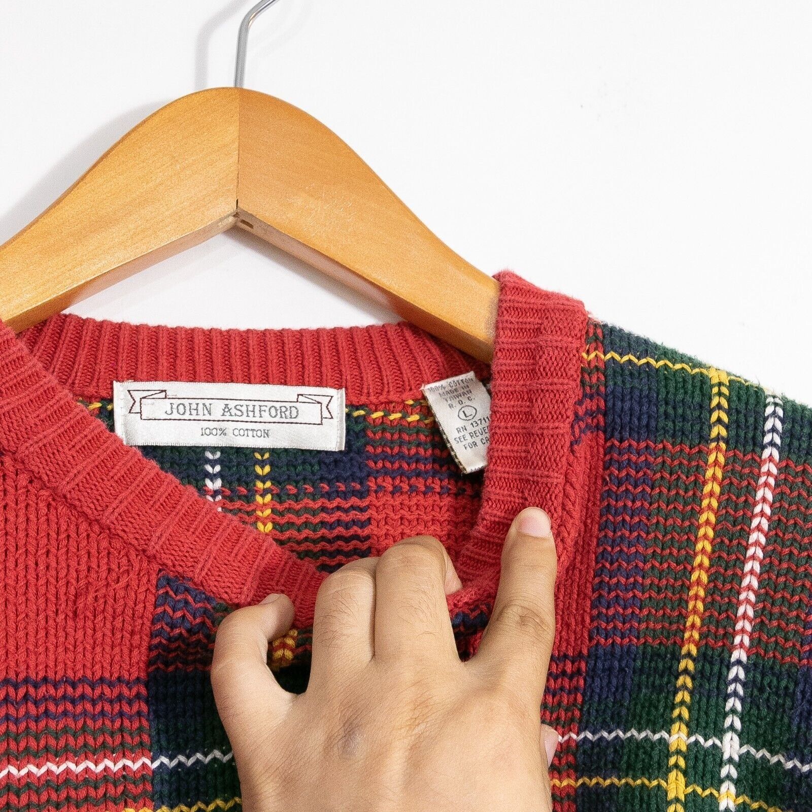 Vintage Vintage Tartan Plaid Cotton Knit Sweater Large - Distressed Size US L / EU 52-54 / 3 - 4 Thumbnail
