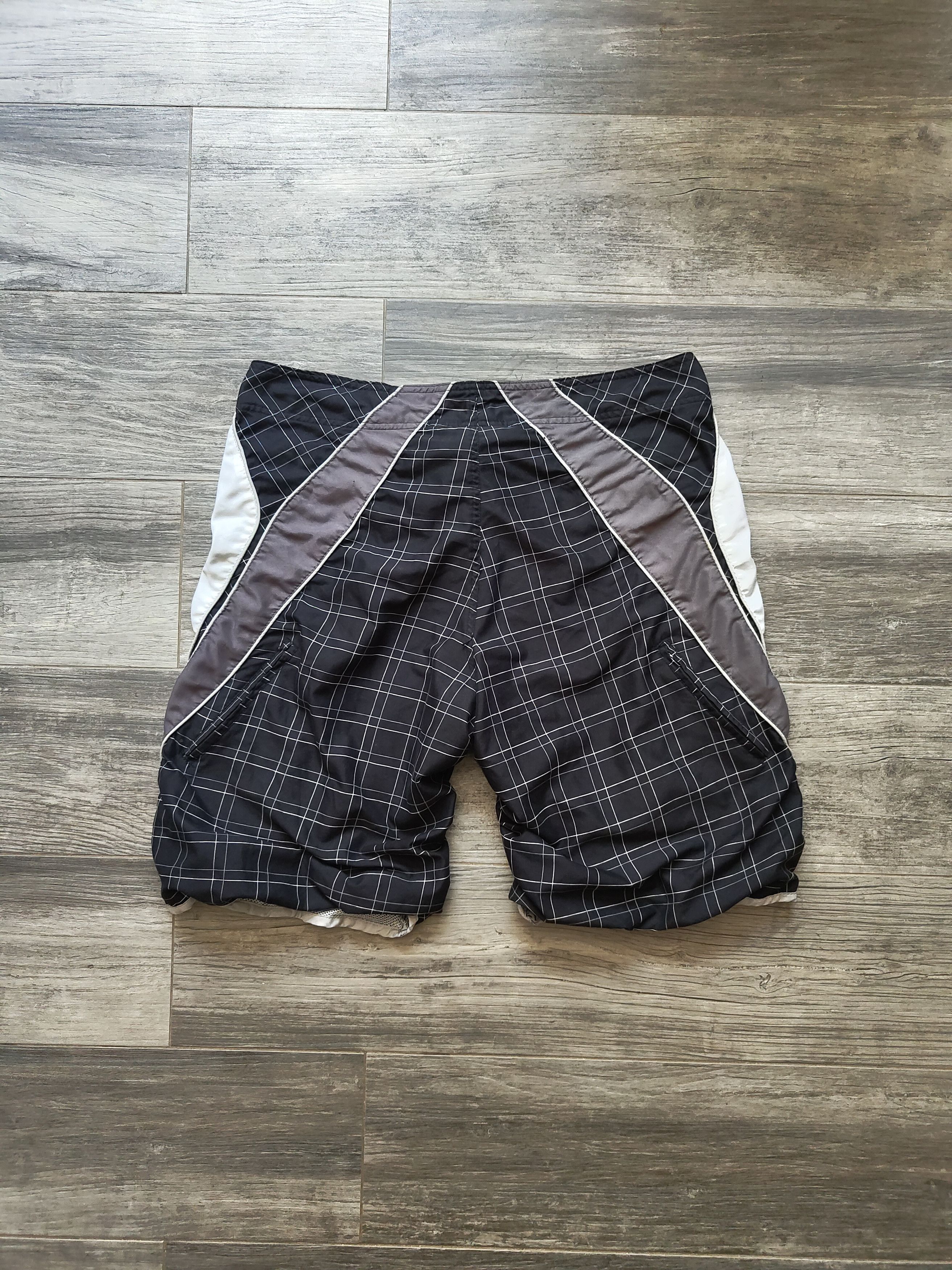 Molokai Surf Co. Vintage black and white swim summer shorts Size US 30 / EU 46 - 2 Thumbnail
