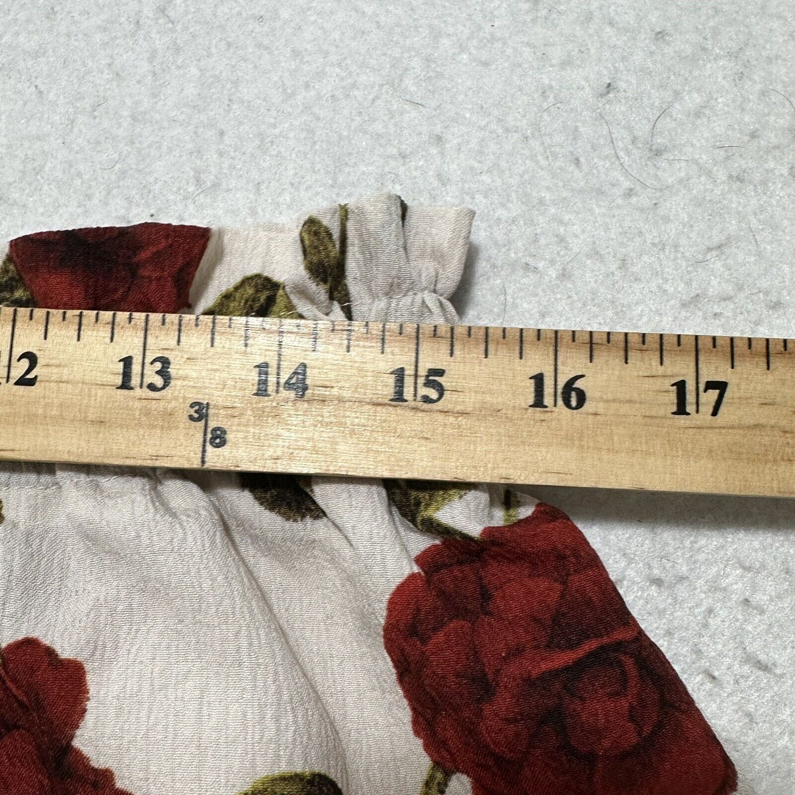 Shein Shein Curve 0XL Lightweight 3.5" Inseam Rose Floral Shorts Size 38" / US 16 / IT 52 - 11 Thumbnail