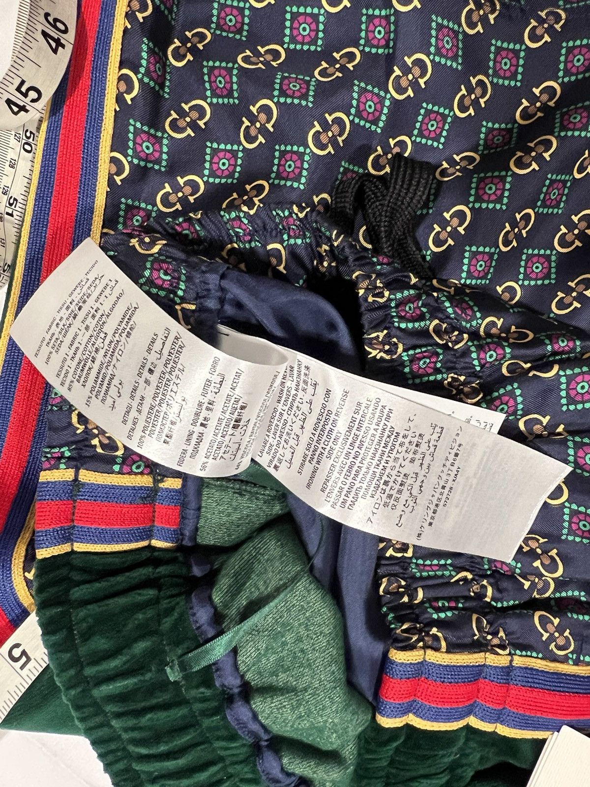 Gucci Gucci mens shorts. XS. $2100 Size US 27 - 7 Thumbnail