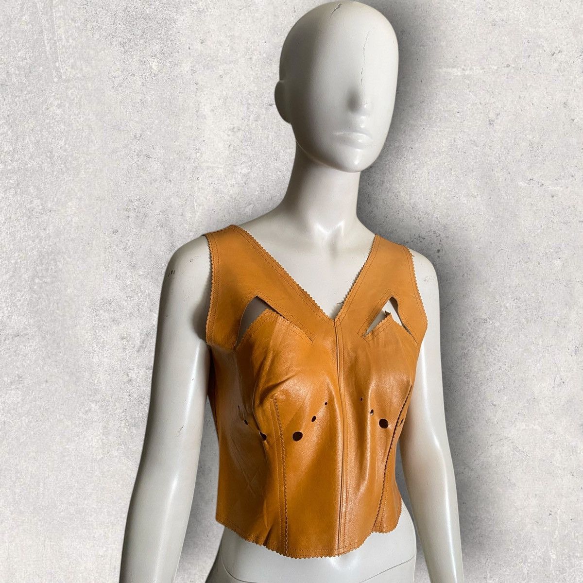 Jean Paul Gaultier JPG Perforate Leather Zip Top Size M / US 6-8 / IT 42-44 - 2 Thumbnail