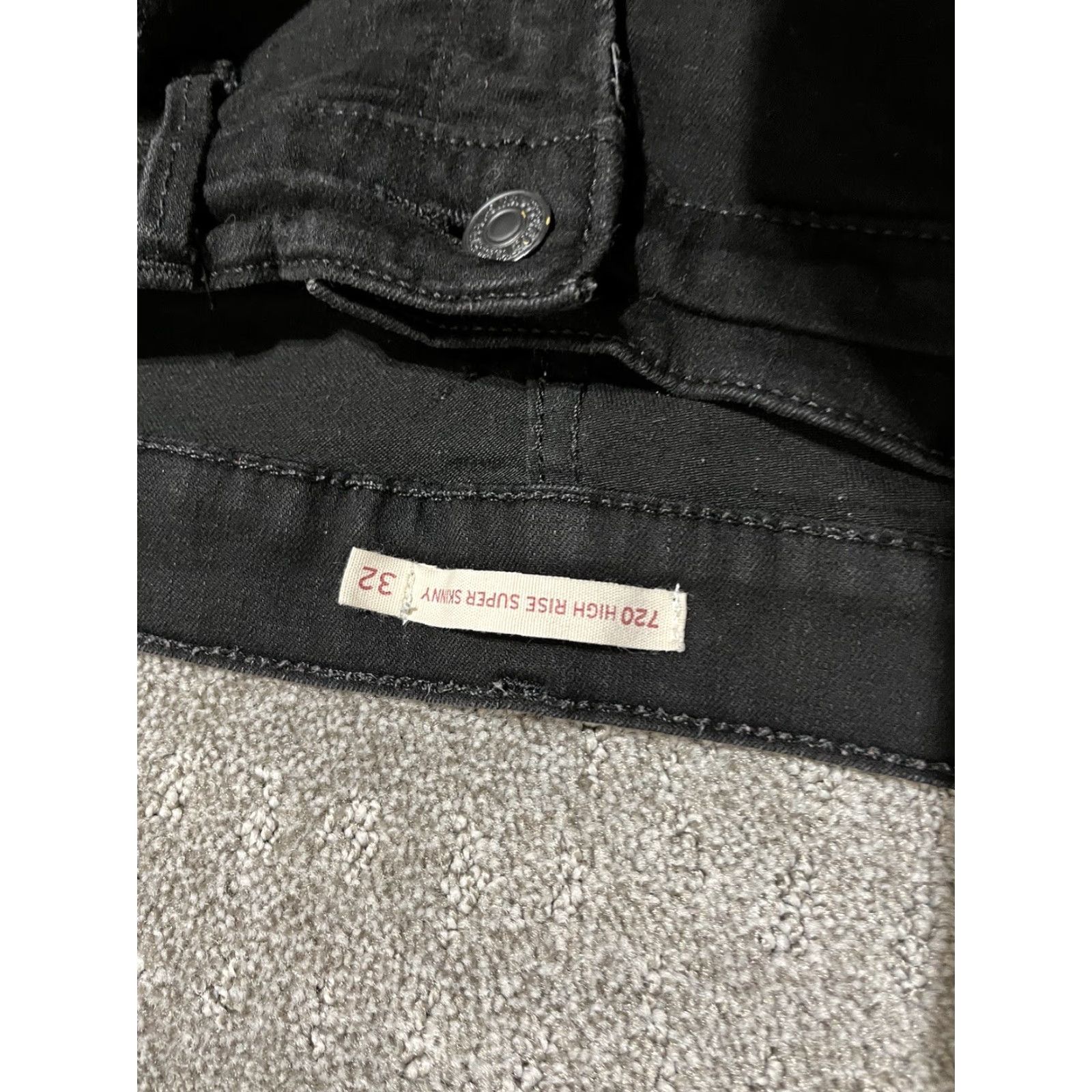 Levi's Levi's 720 High Rise Skinny Jeans - Women - Size 32 - Black Denim - 30in Inseam - Dark Wash - Regular Fit Size 24" / US 00 / IT 34 - 6 Thumbnail