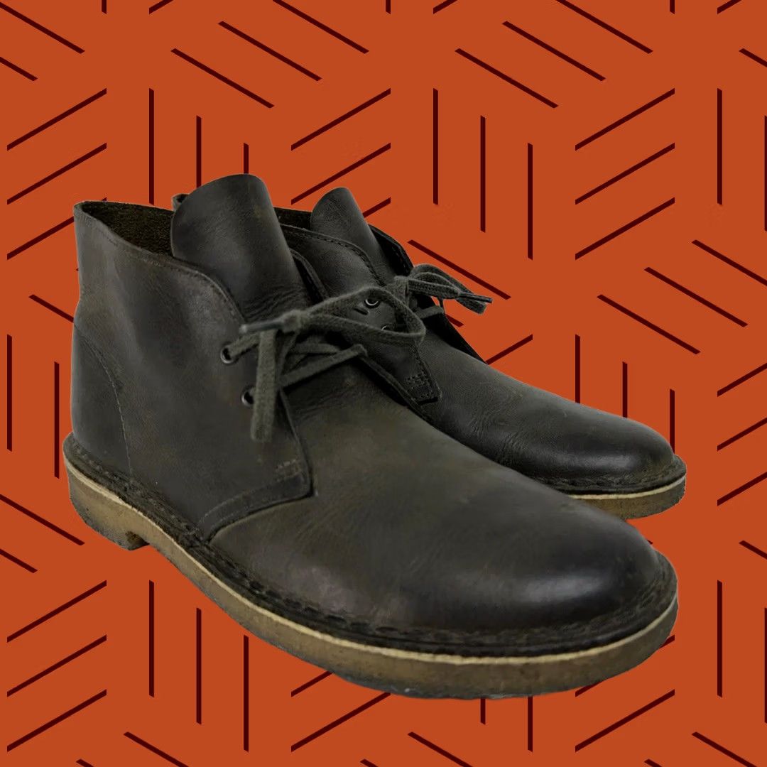 Clarks Clarks Bushacre 2 Mens Dark Brown Leather Round Toe Chukka Boots Size 8.5 M Used Size US 9 / EU 42 - 1 Thumbnail