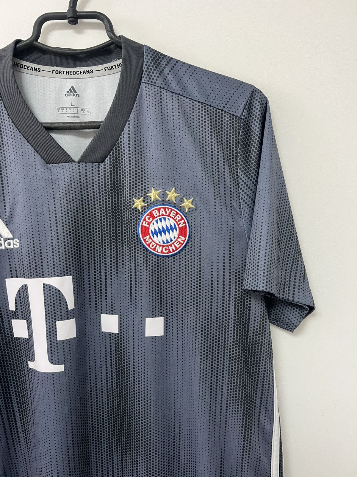 Adidas × Vintage Bayern Munich 2018-19 Third Jersey Adidas Shirt Trikot Kit L Size US L / EU 52-54 / 3 - 4 Thumbnail