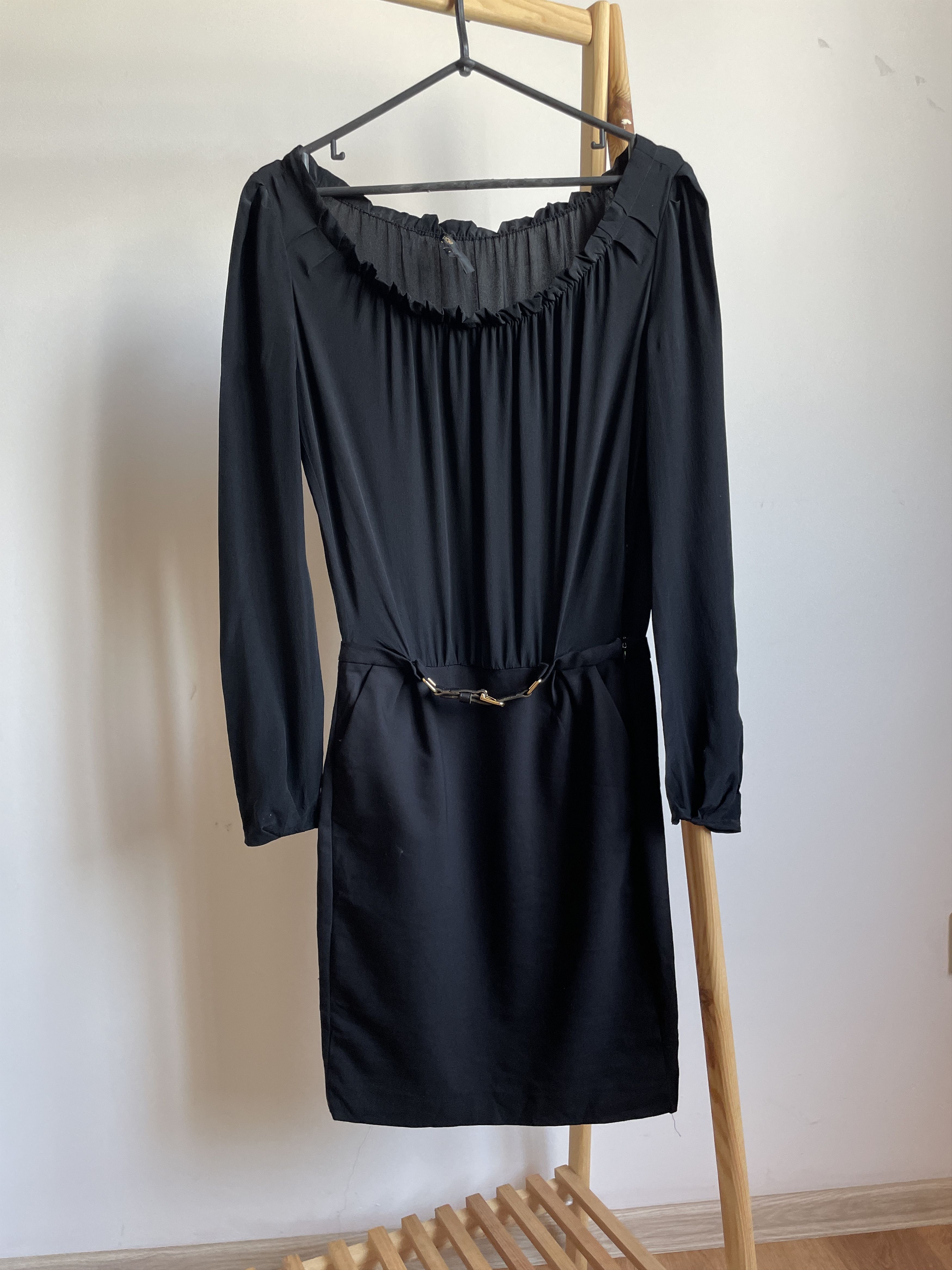 Maje Maje H12 Rapide Slik/Cotton Blend Buckle Midi Dress Size 1 Size S / US 4 / IT 40 - 1 Thumbnail