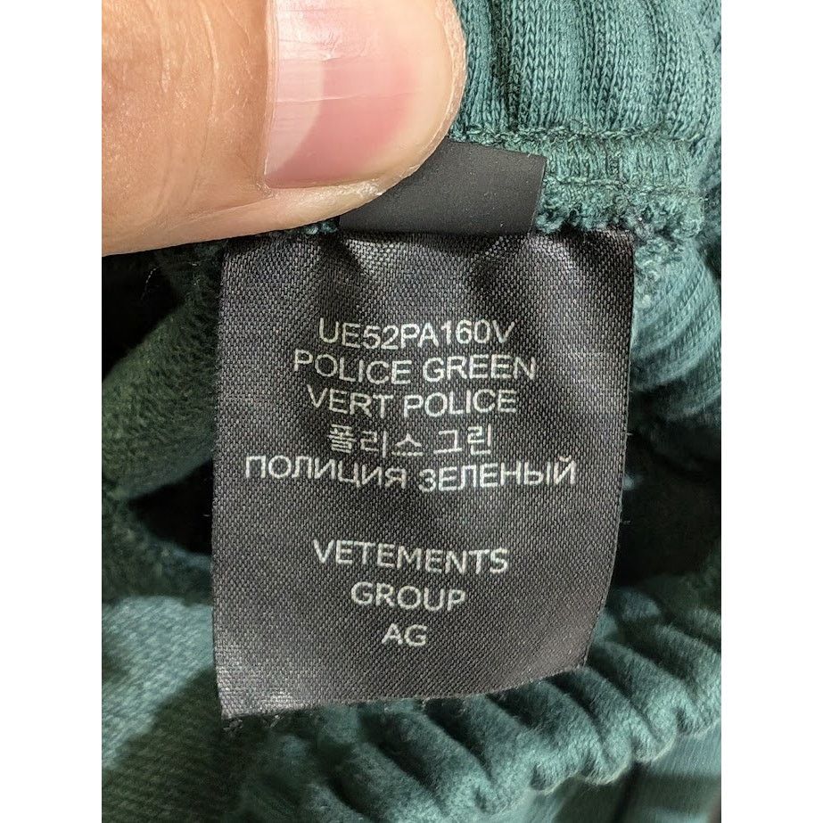 Vetements o1rshd1 Sweatpants & Joggers in Green Size US 34 / EU 50 - 18 Thumbnail