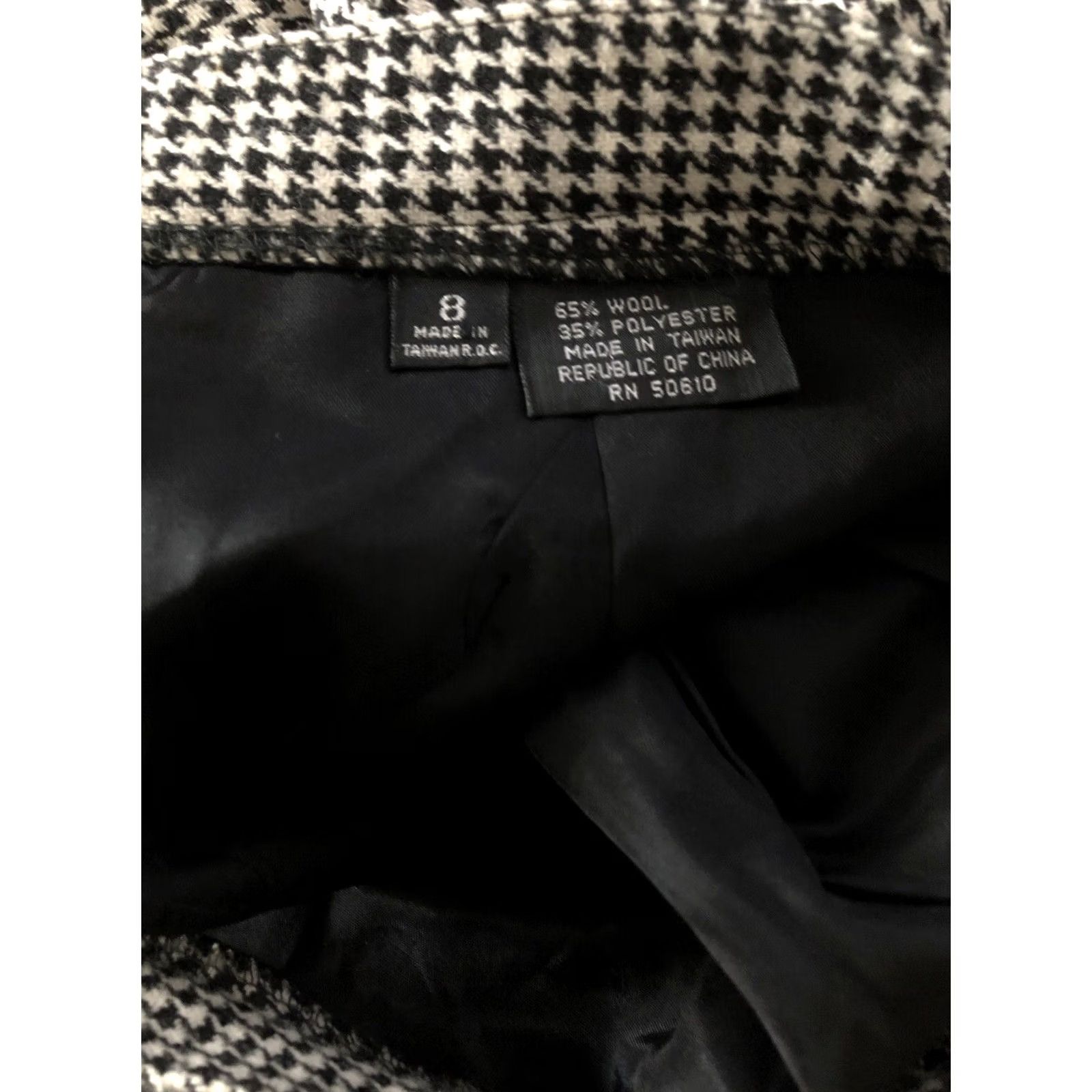 Vintage VINTAGE Skirt 8 Blk Wht Houndstooth Tweed Wool Blend Career Office 90s Womens Size 30" / US 8 / IT 44 - 3 Thumbnail