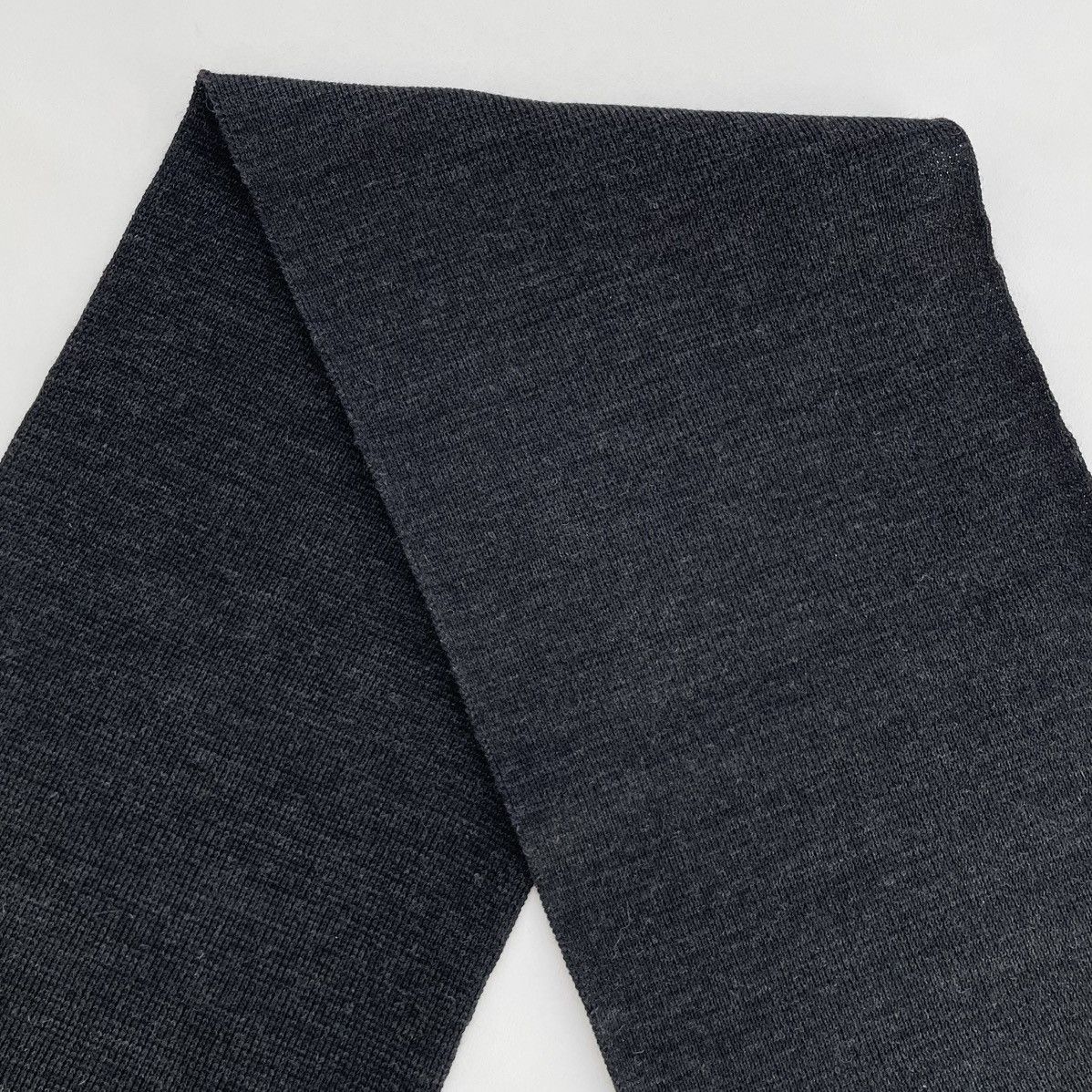 Maison Margiela A/W 2000 Waffle Weave Gray Wool Scarf Size ONE SIZE - 8 Thumbnail