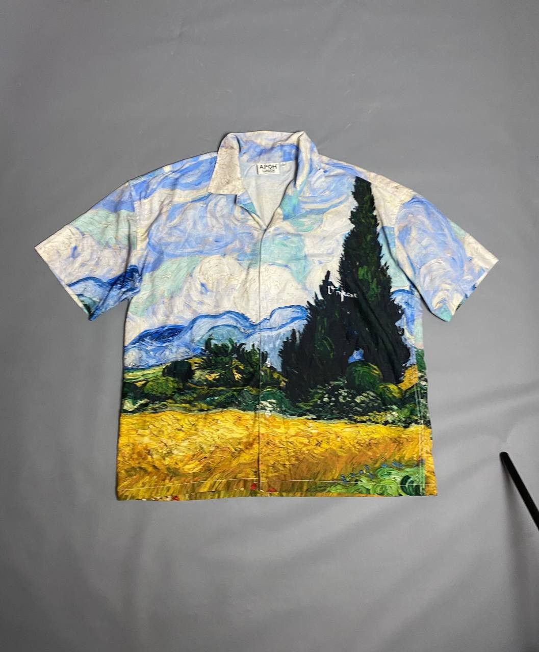 Vintage APOH London Van Gogh Print Shirt Short Sleeve Abstract Art L Size US L / EU 52-54 / 3 - 1 Thumbnail