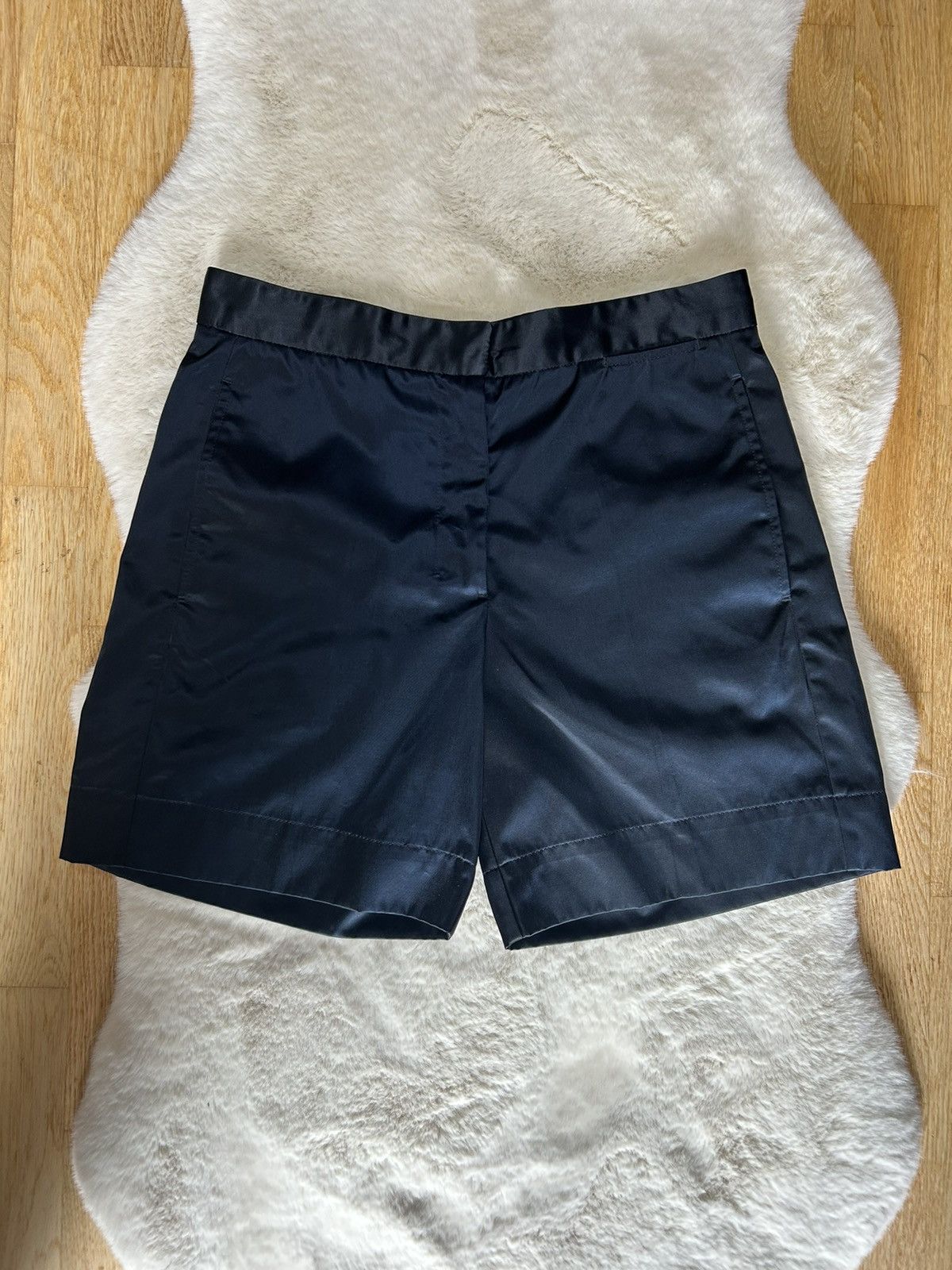 Prada Vintage Prada Shorts Size 27" / US 4 / IT 40 - 1 Thumbnail