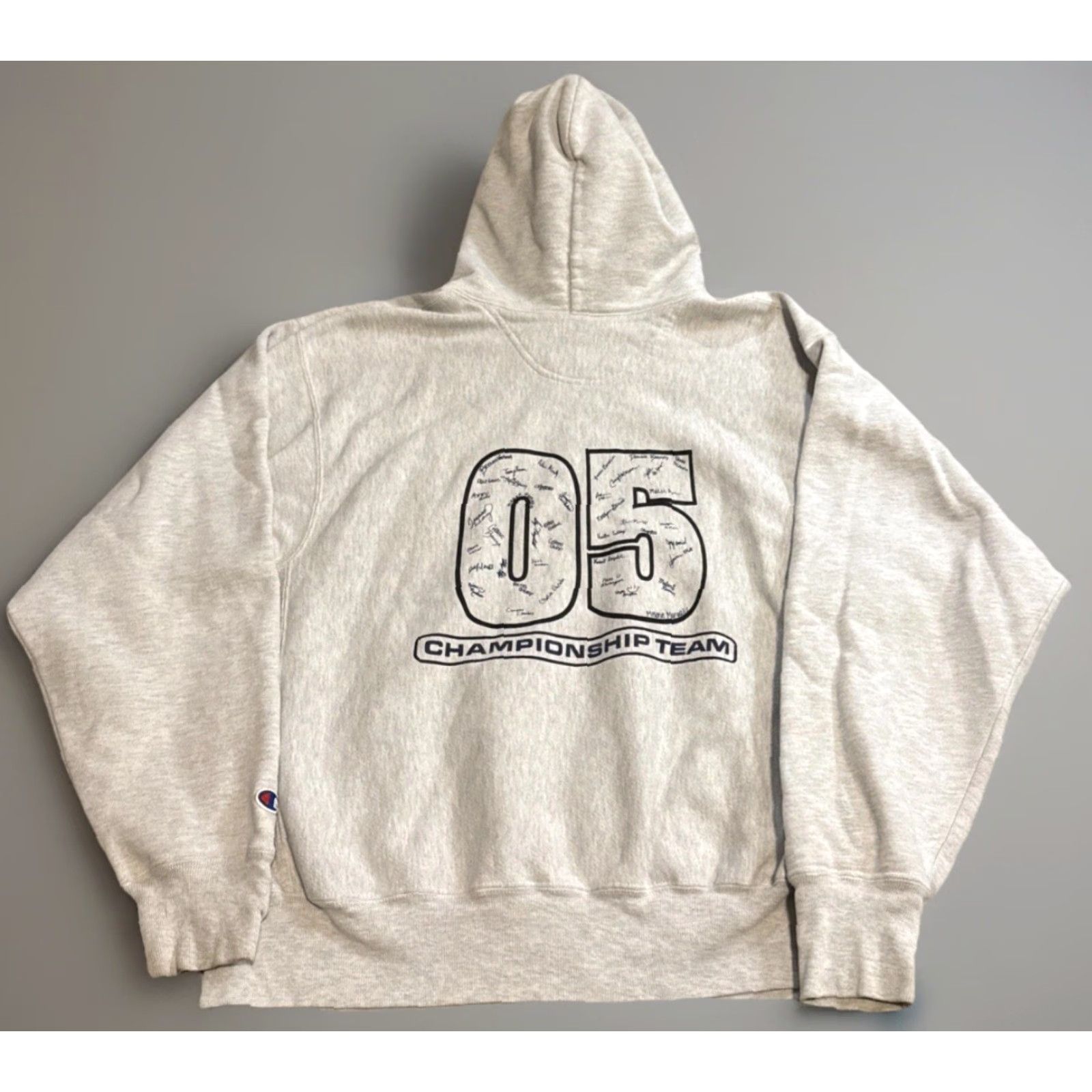 Champion VINTAGE Champion Reverse Weave Hoodie Sweatshirt XL Gray Reversible High School Y2K Champion Unisex Adults Mens Womens Girls Boys Size US XL / EU 56 / 4 - 2 Thumbnail