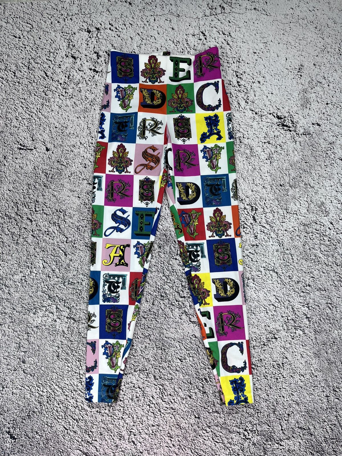 Versace Vintage Versace Logo AOP Monogrammed Leggings Pants size 42 Size 28" / US 6 / IT 42 - 2 Thumbnail