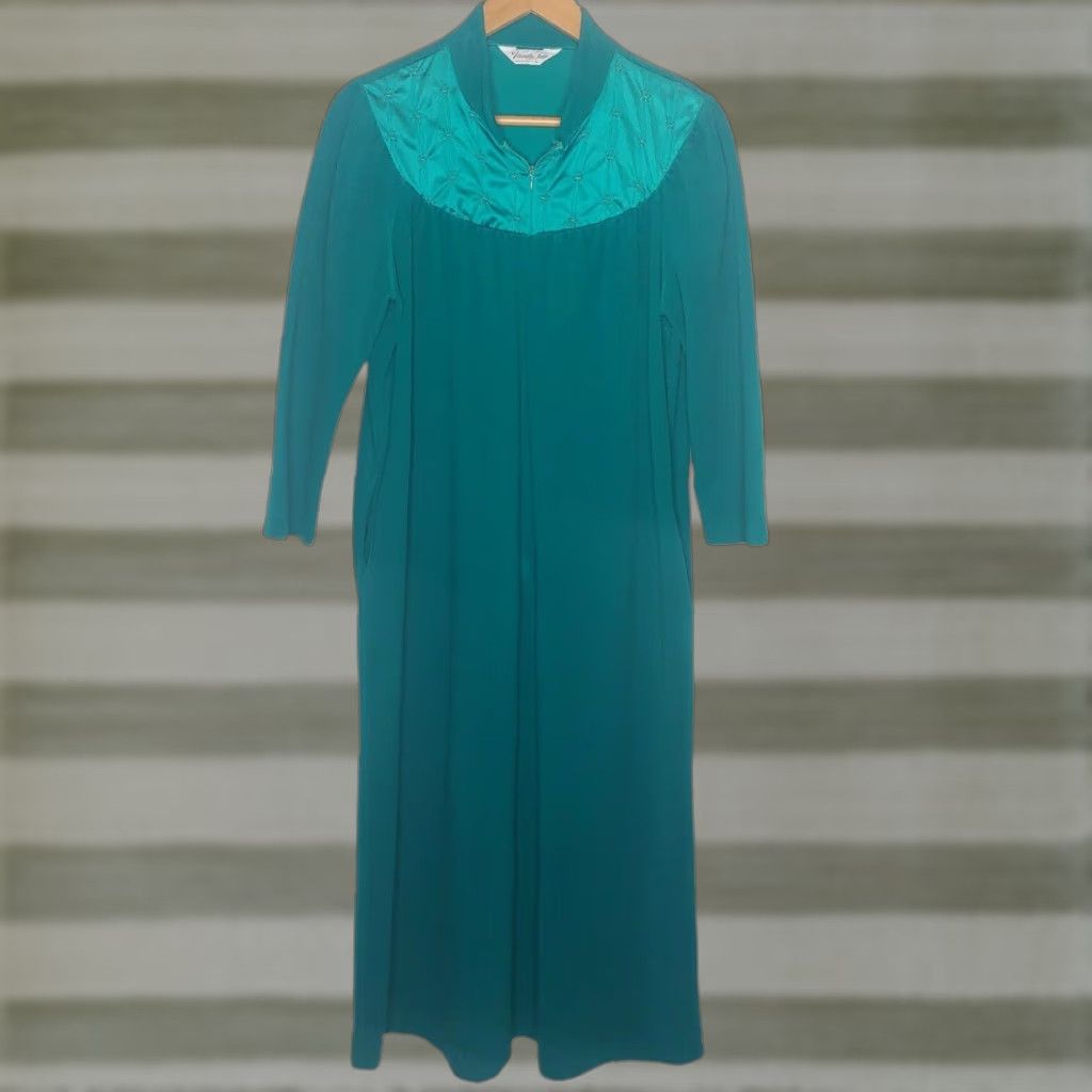 Vintage VINTAGE Vanity Fair Housecoat Robe Large Long Teal Velour Satin Floral Zip Gown Size ONE SIZE - 1 Thumbnail