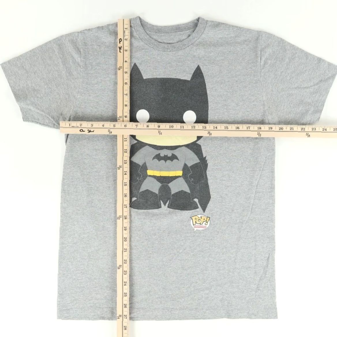 DC Comics DC Comics Batman Funko Solid T-Shirt Gray Men's M Shirt Short Sleeve Crew Neck Regular Fit Size M Batman Gray Solid DC Comics Mens Shirt Size US M / EU 48-50 / 2 - 3 Thumbnail
