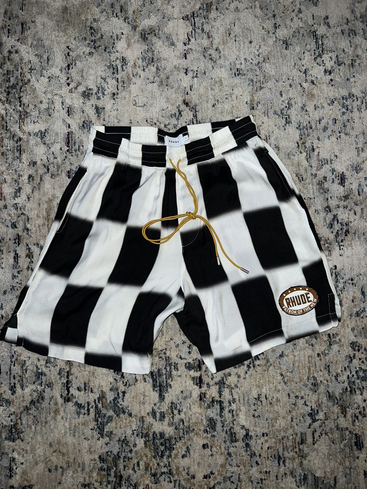 Rhude Rhude Patron of the New Checkered Shorts Sz L Size US 33 - 1 Thumbnail