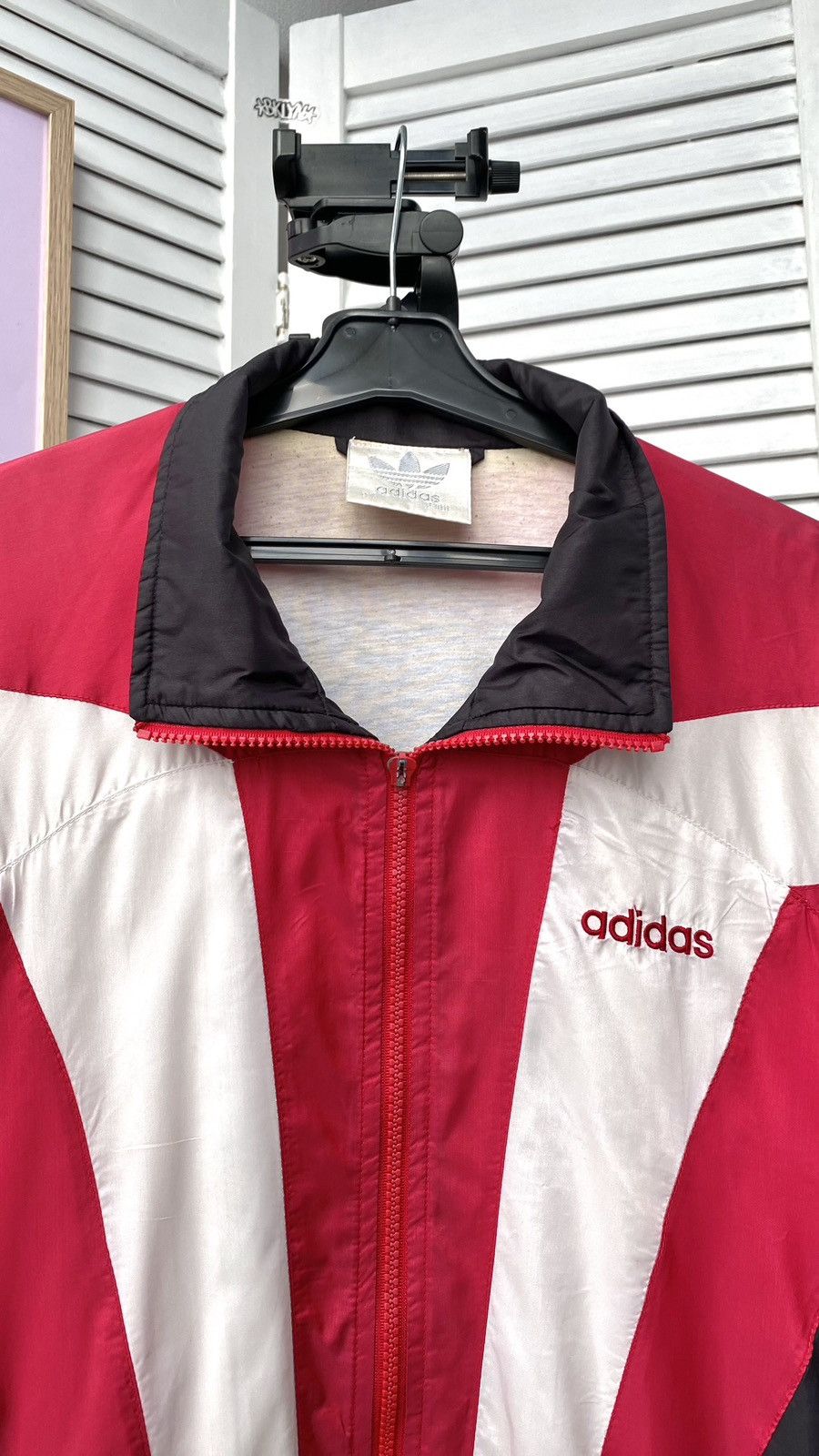Adidas × Vintage Vintage Adidas Track Retro Jacket Nylon Striped 90s Red Size US L / EU 52-54 / 3 - 6 Thumbnail