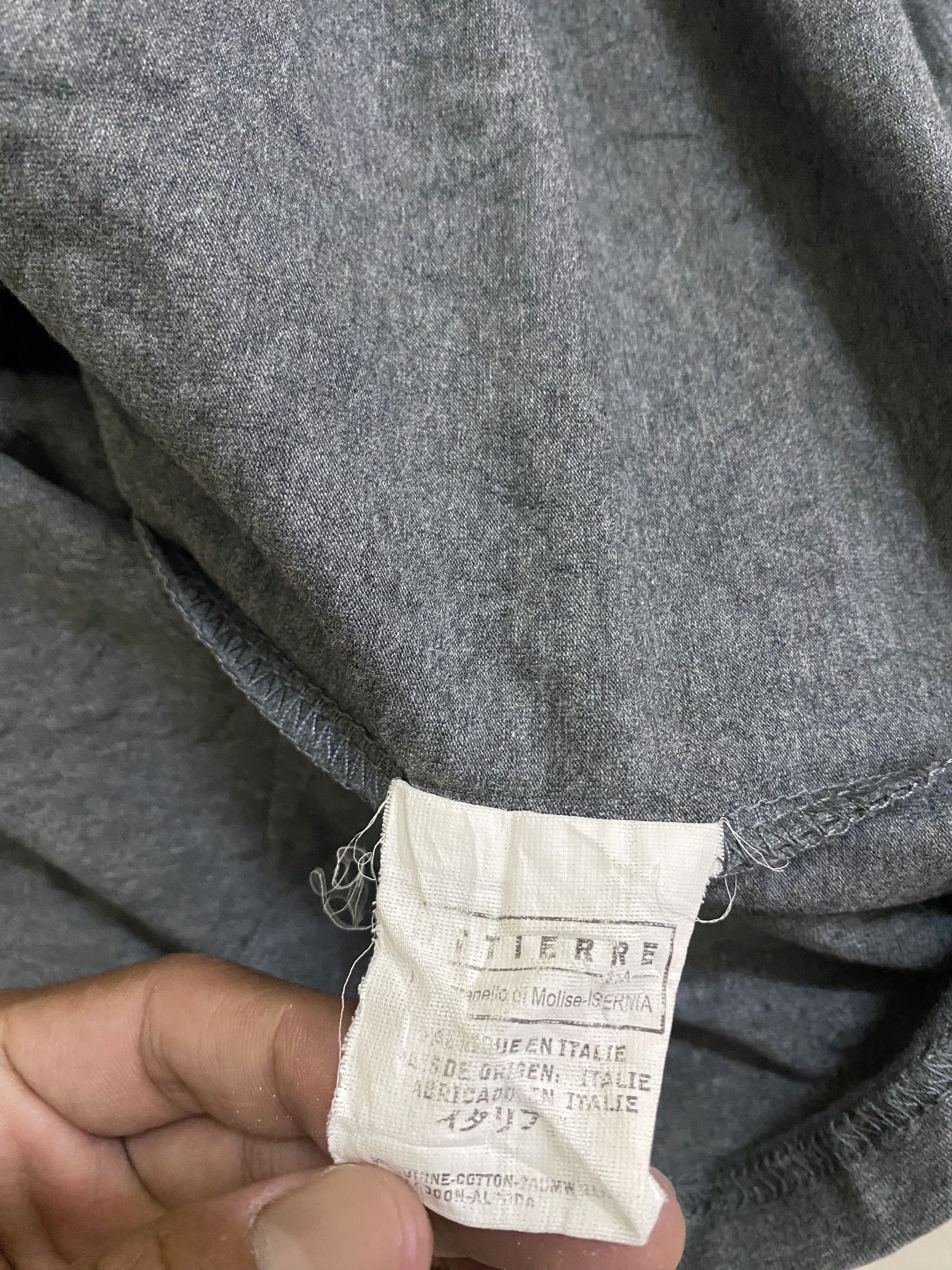 Prada Prada Tom Ford Era V Neck Size US M / EU 48-50 / 2 - 6 Thumbnail
