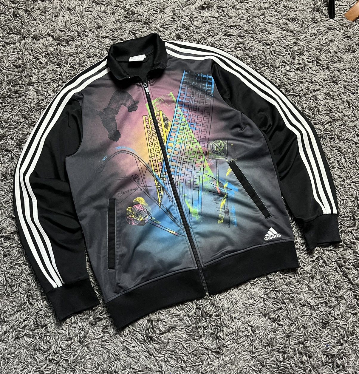 Adidas Vintage 2010 Adidas "Parkour/Graffiti" Track Jacket Rare Size US M / EU 48-50 / 2 - 1 Thumbnail