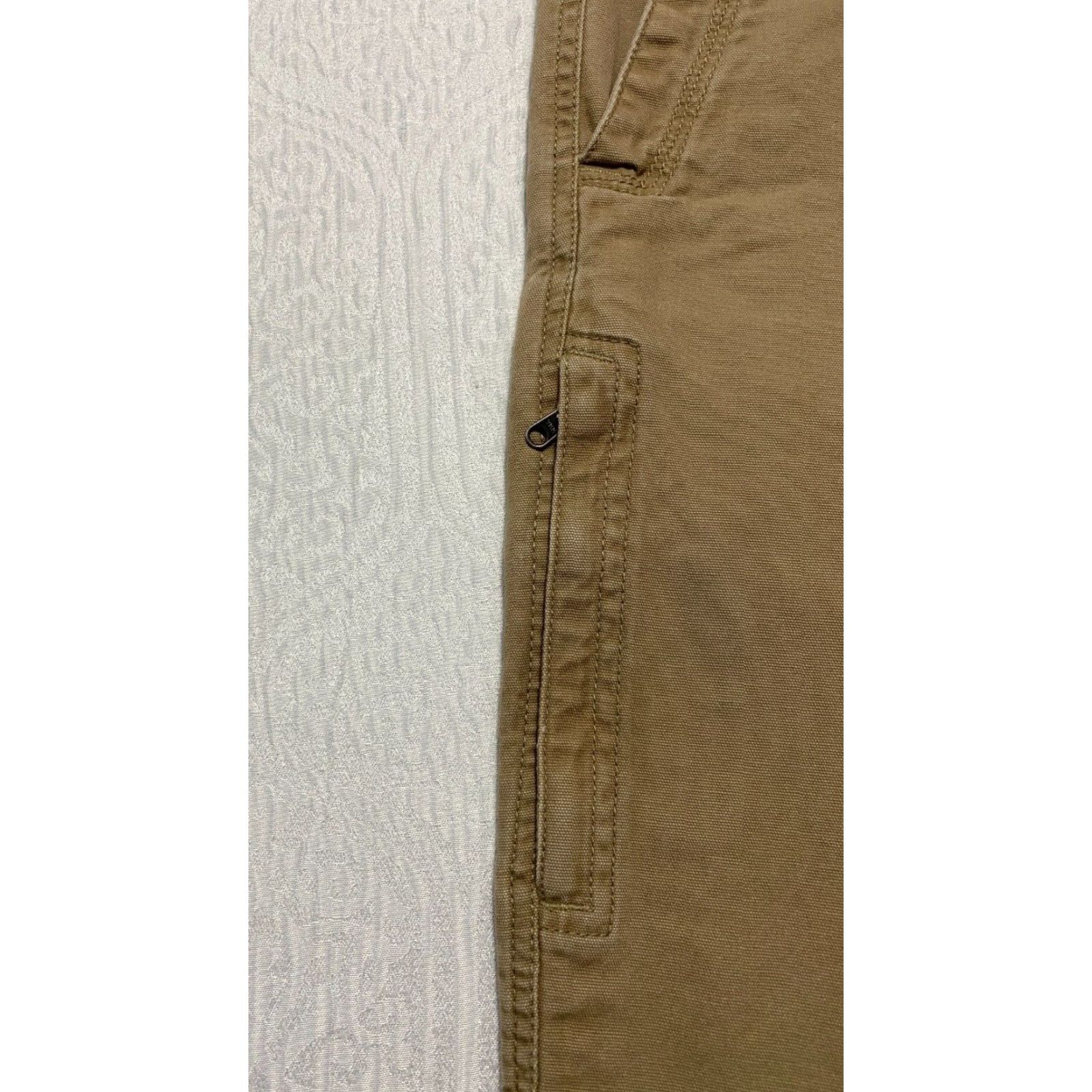 Vintage Columbia Men's Shorts Cargo Pocket Regular Size 38 Khaki Brown Canvas Cotton Summer Outdoor Size US 38 / EU 54 - 4 Thumbnail