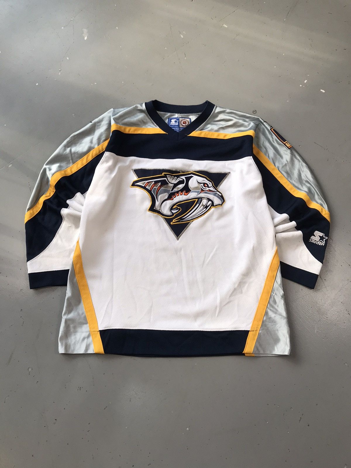 Starter × Vintage Vintage starter NHL stylish polyester hockey jersey Size US S / EU 44-46 / 1 - 1 Thumbnail