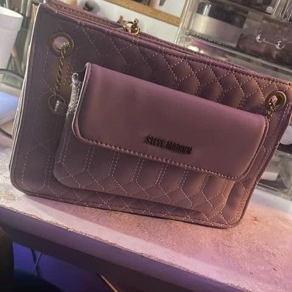 Steve Madden Bevelyno Satchel Bag in Black