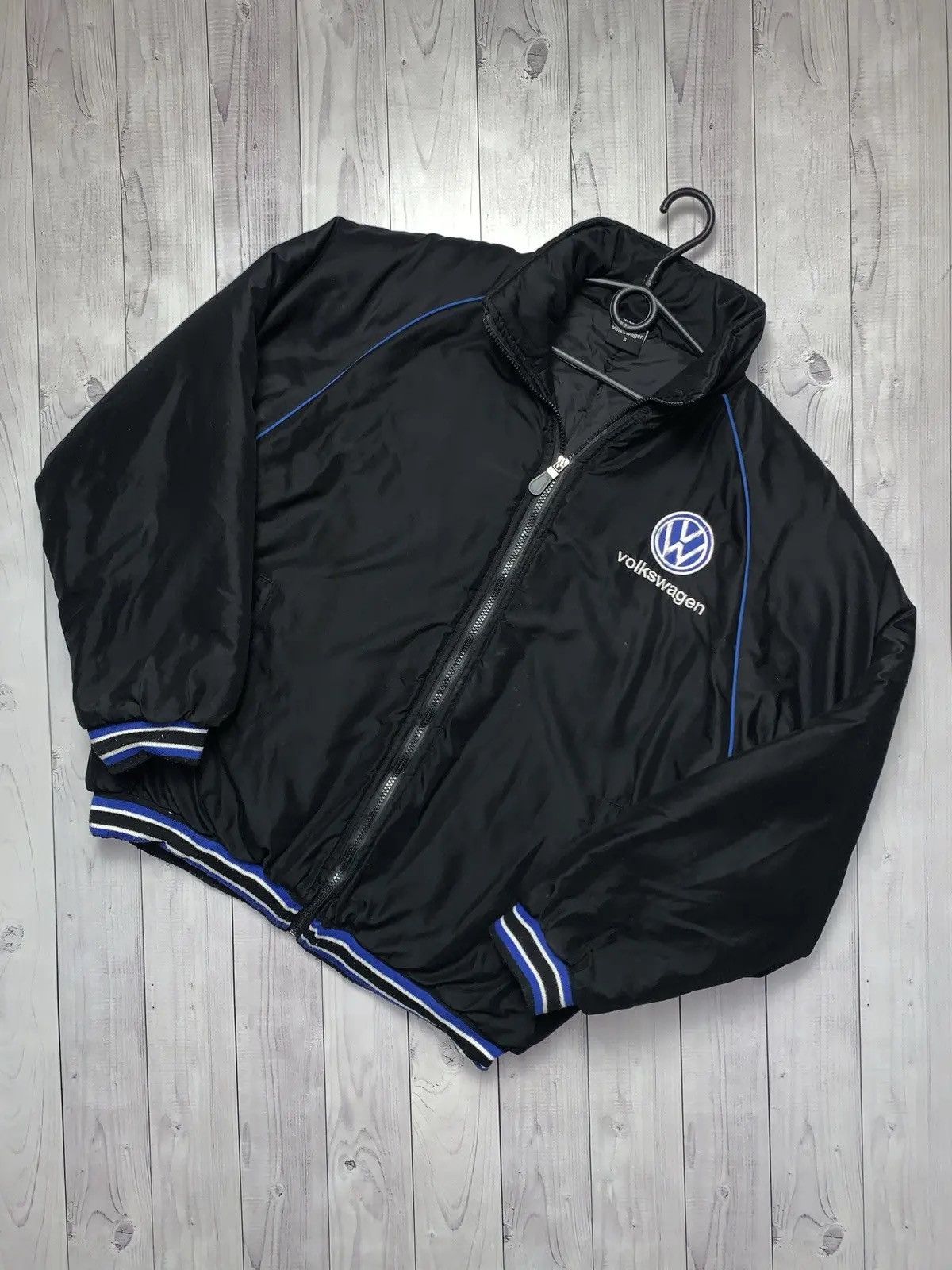 Other Vintage Volkswagen bomber jacket big central logo embroydery Size US S / EU 44-46 / 1 - 3 Thumbnail