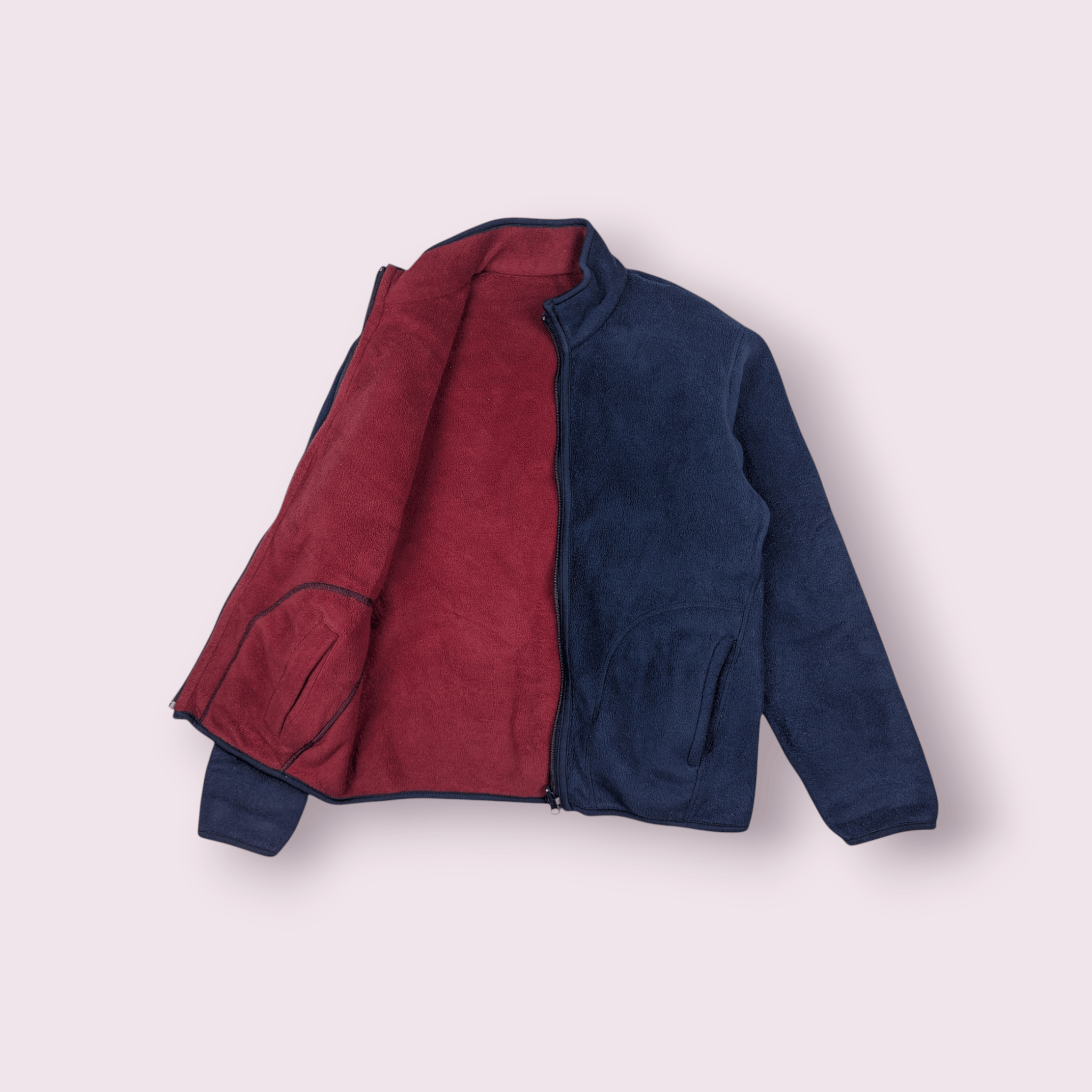 Uniqlo Vintage 90's UNIQLO Reversible Blue Navy Red Fleece Jacket Size US S / EU 44-46 / 1 - 1 Thumbnail