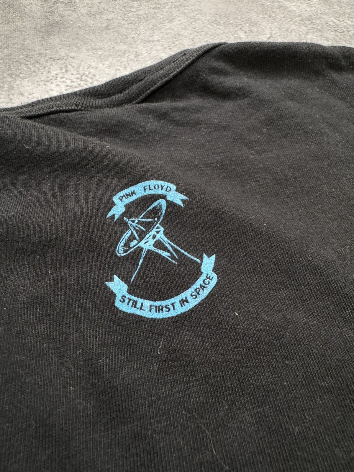 Band Tees × Pink Floyd × Vintage Vintage 1992 PINK FLOYD DARK SIDE OF THE MOON BLACK TEE Size US L / EU 52-54 / 3 - 17 Thumbnail
