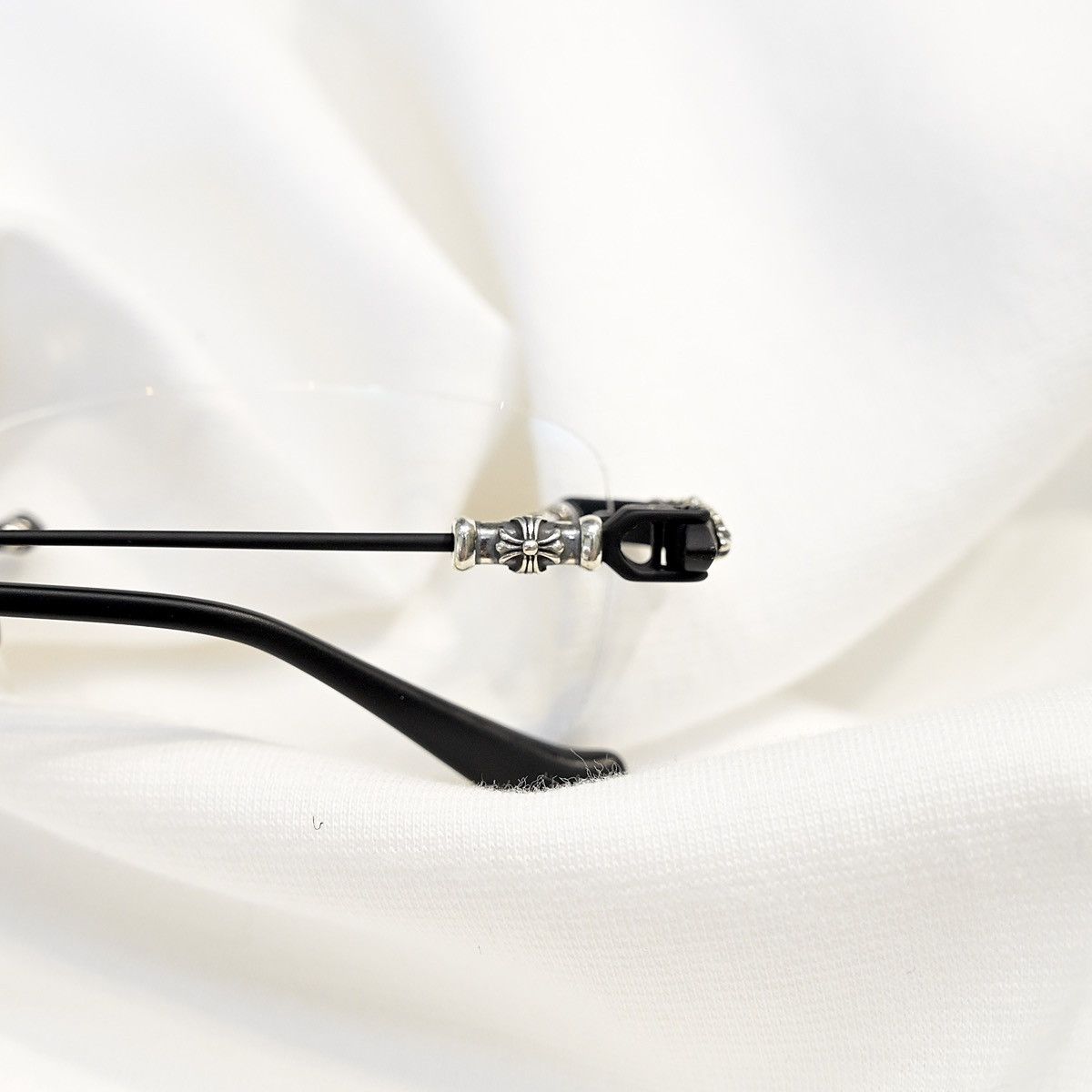 Chrome Hearts CHROME HEARTS PILLS III MATTE BLACK-MATT GLASSES Size ONE SIZE - 3 Thumbnail