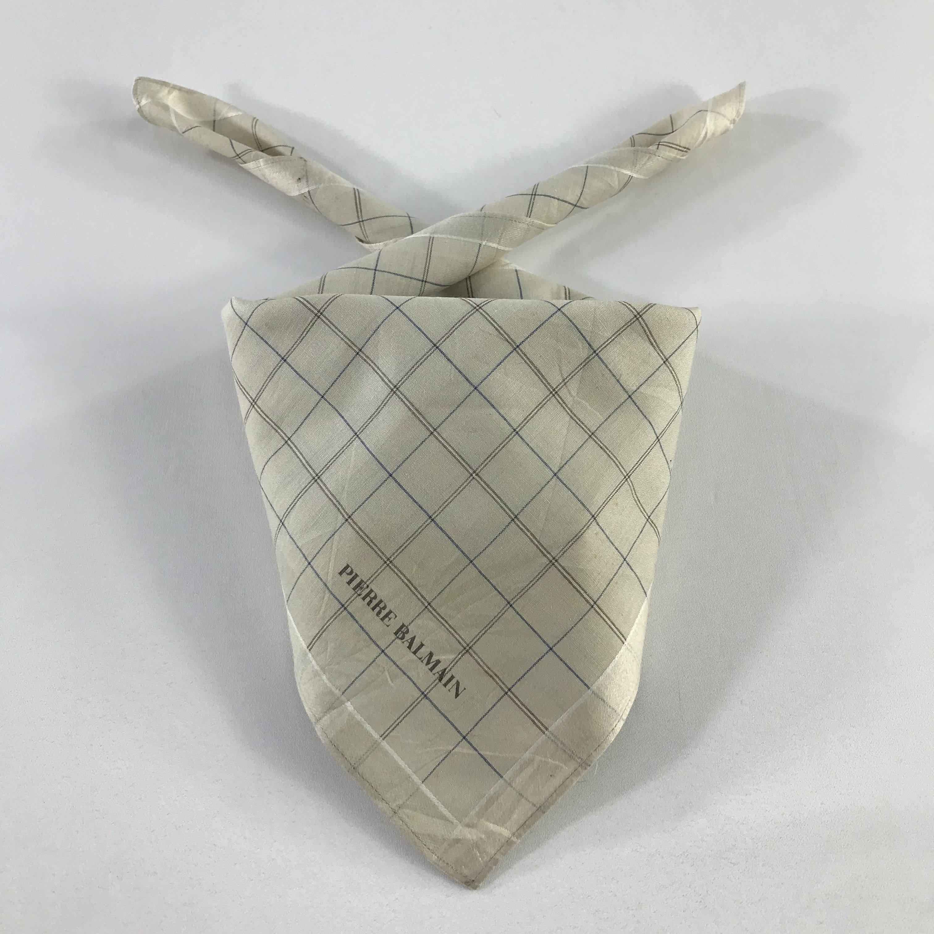 Pierre Balmain × Vintage Pierre Balmain Bandana / Handkerchief / Neckerchief - S926 Size ONE SIZE - 3 Thumbnail