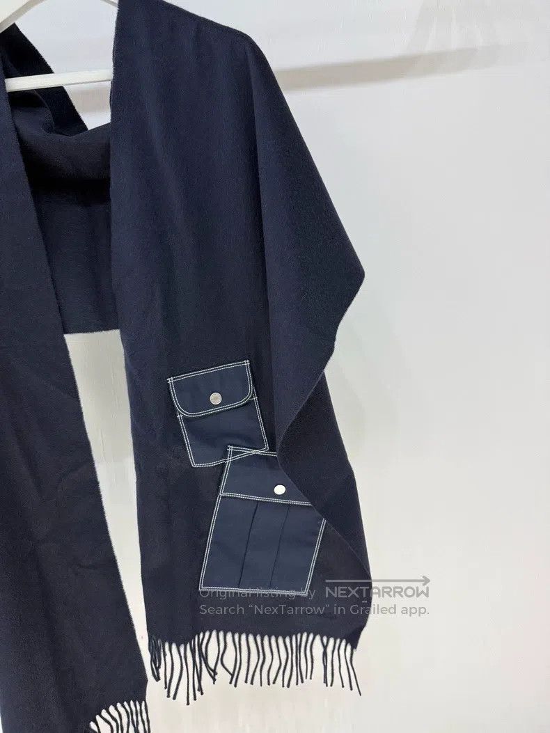 Hermes Hermes 100% Cashmere, Blue Pocket Scarf Shawl Size ONE SIZE - 6 Thumbnail