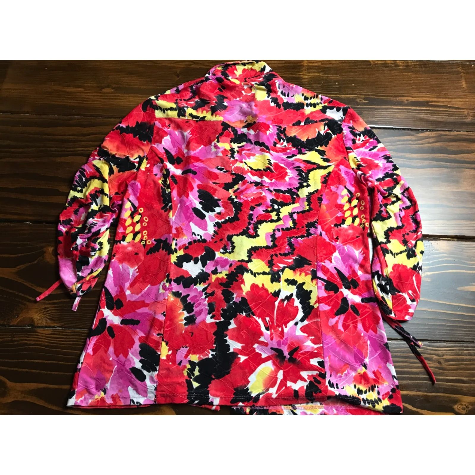Vintage Erin London Shirt Women's Medium, 3/4 Sleeve Button-Up Floral Yellow Red, Casual, Fall Spring Summer, Polyester Spandex, Women's Shirt Size M / US 6-8 / IT 42-44 - 2 Thumbnail