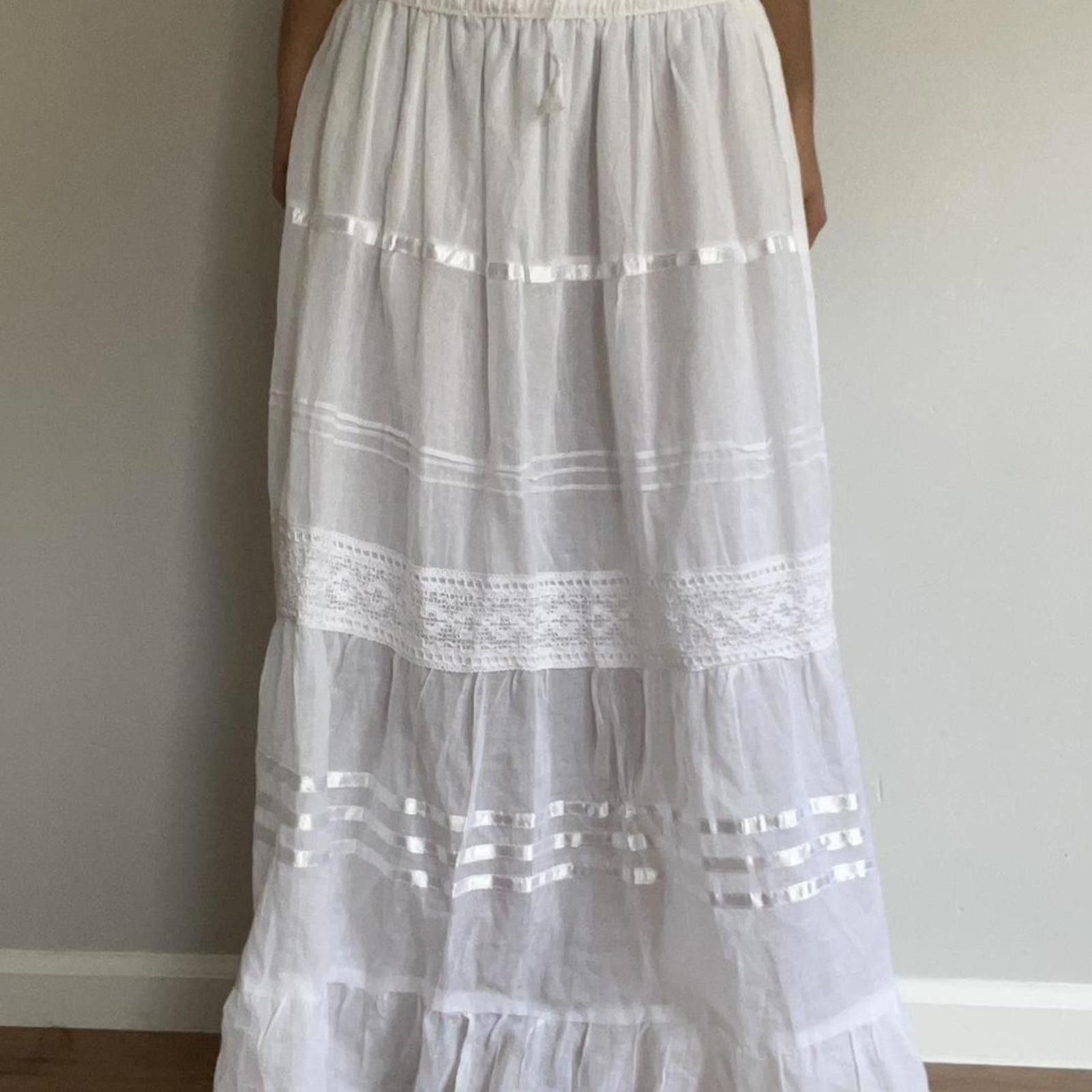 Ann Taylor White maxi skirt with elastic waistband #maxiskirt Size 30" / US 8 / IT 44 - 1 Thumbnail