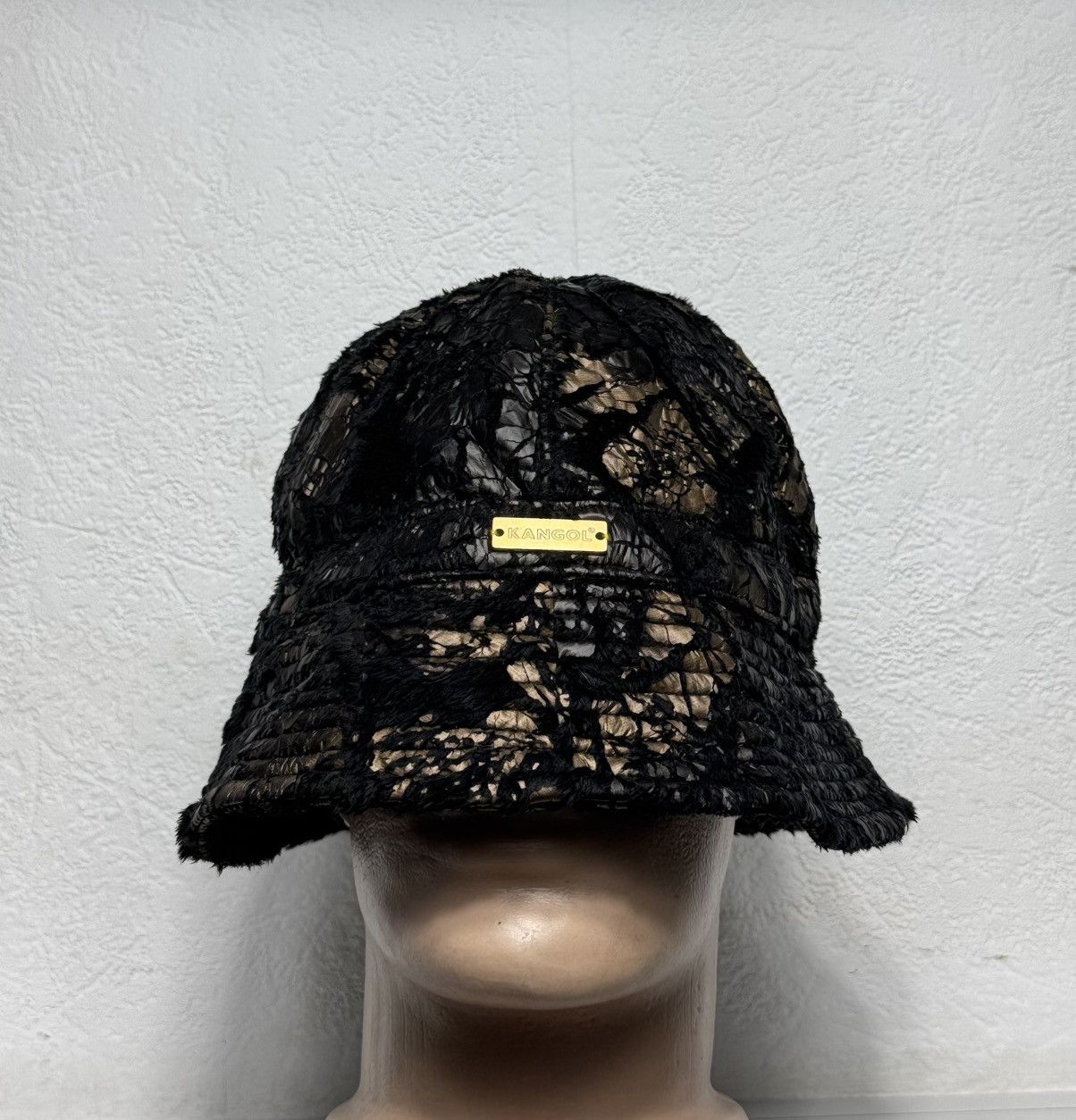 Kangol Kangol Lace Bucket Hat Camo Size ONE SIZE - 1 Thumbnail