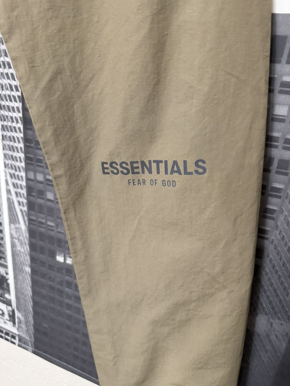 Fear of God 🔥Fear of God Essentials Taupe Track Pants SZ Medium Size US 32 / EU 48 - 4 Thumbnail
