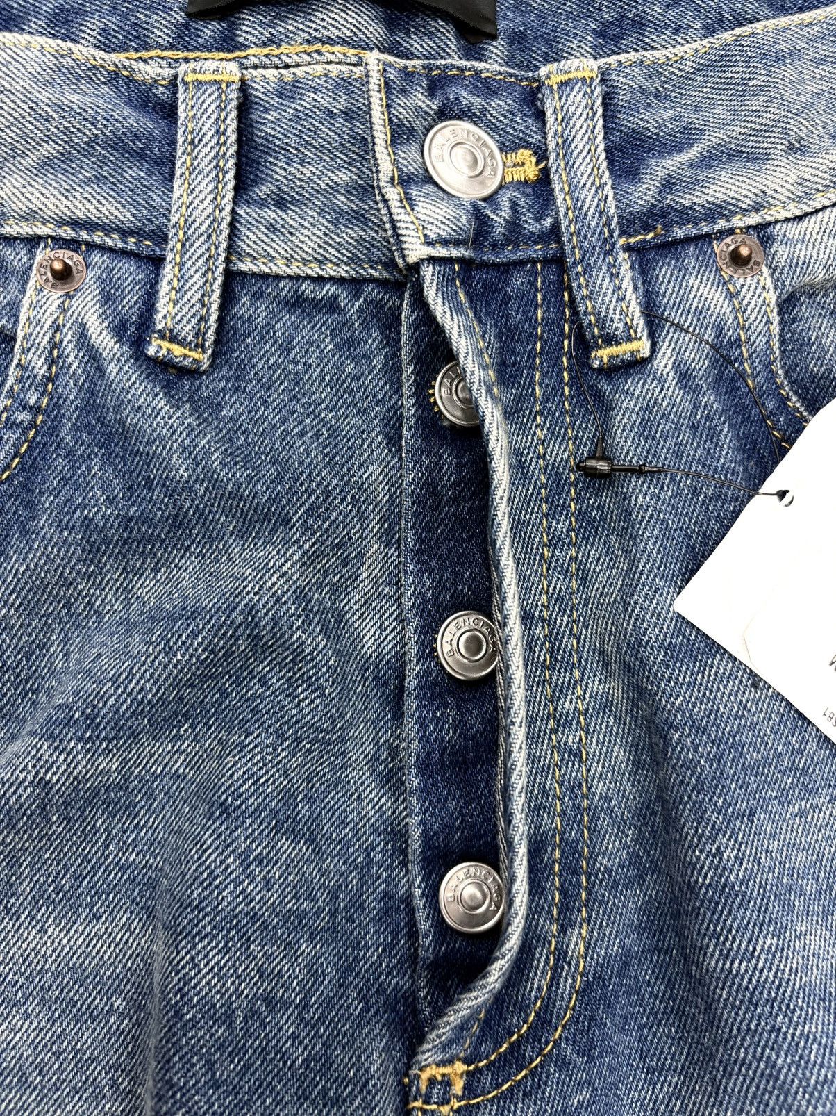 Balenciaga Balenciaga Stonewashed Bleach Brush Denim Jeans Size US 29 - 7 Thumbnail