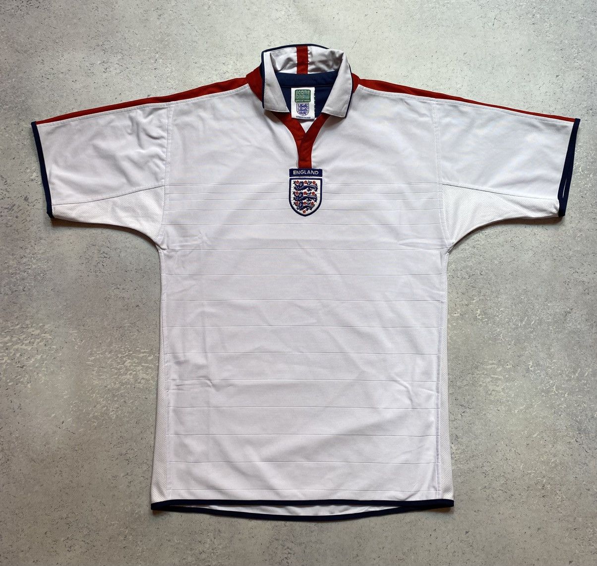 Other Score Draw England 2003-2005 Umbro Reversible Home Football Size US S / EU 44-46 / 1 - 1 Thumbnail