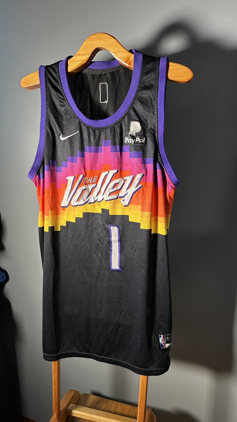 MLB Phoenix Suns Devin Booker The Valley City Edition Jersey Size US L / EU 52-54 / 3 - 4 Thumbnail