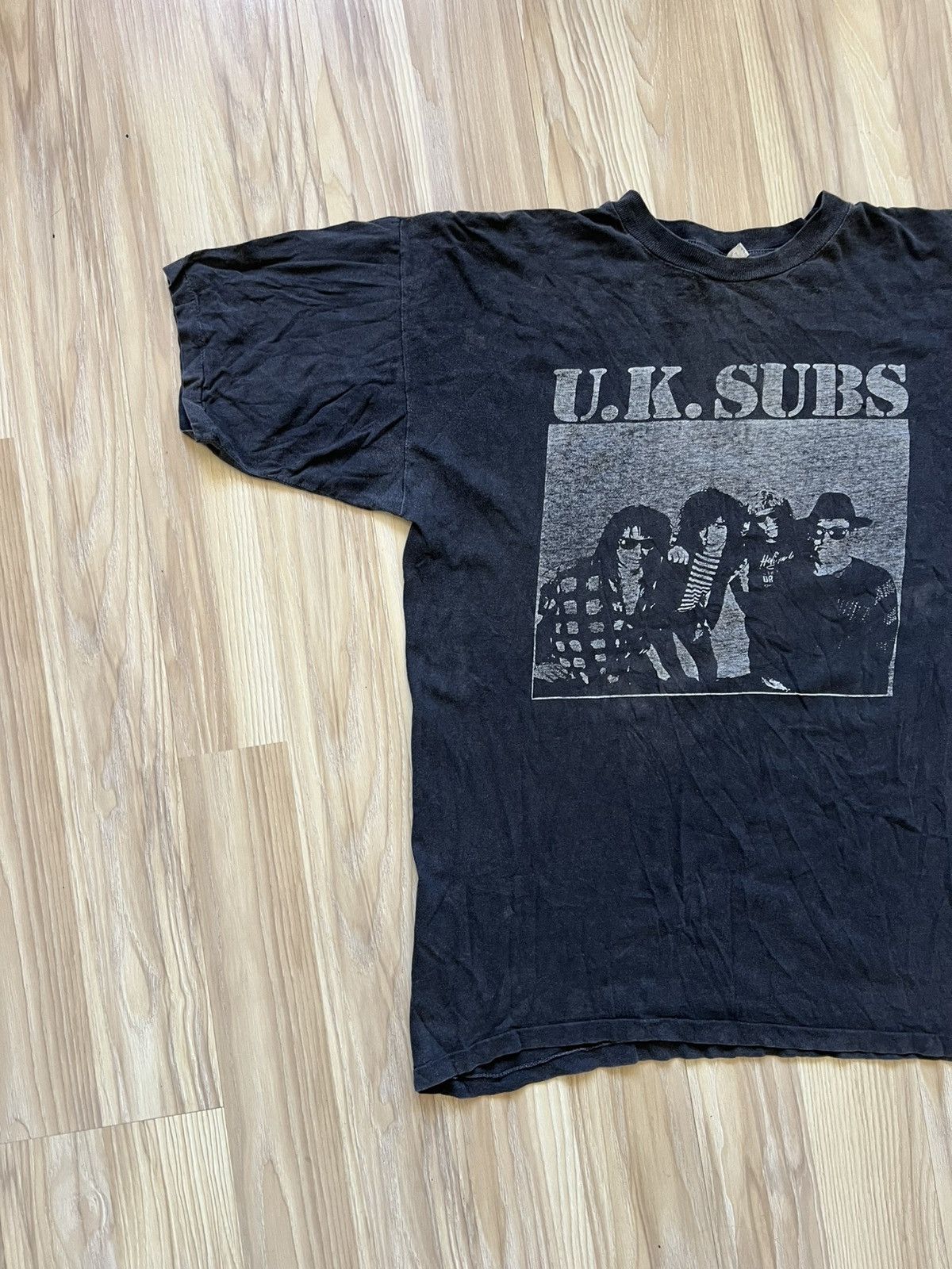 Band Tees 90s Vintage UK Subs Band Tee punk rock Size US XL / EU 56 / 4 - 2 Thumbnail